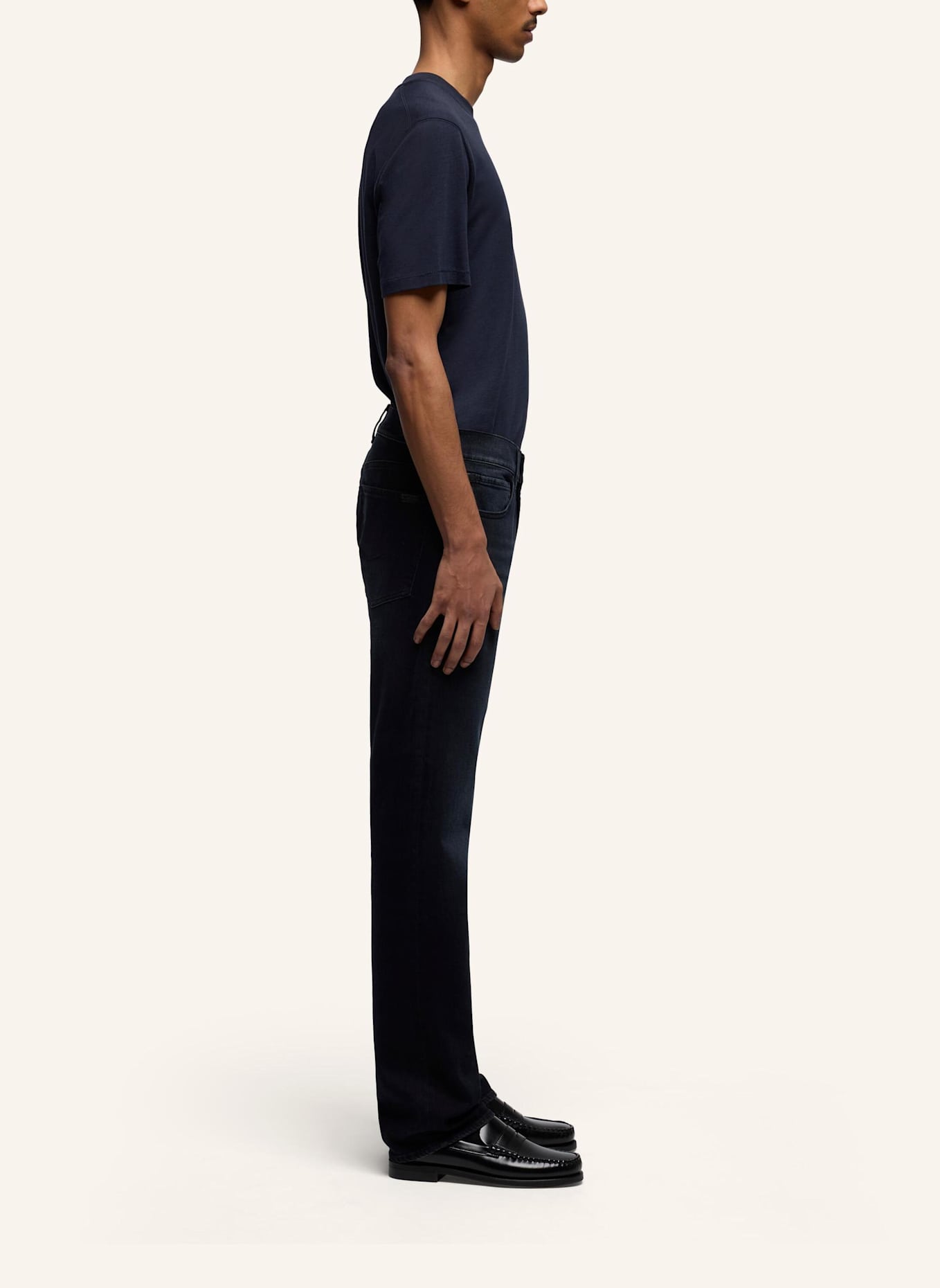 7 for all mankind Jeans STANDARD Straight Fit: SCHWARZ
