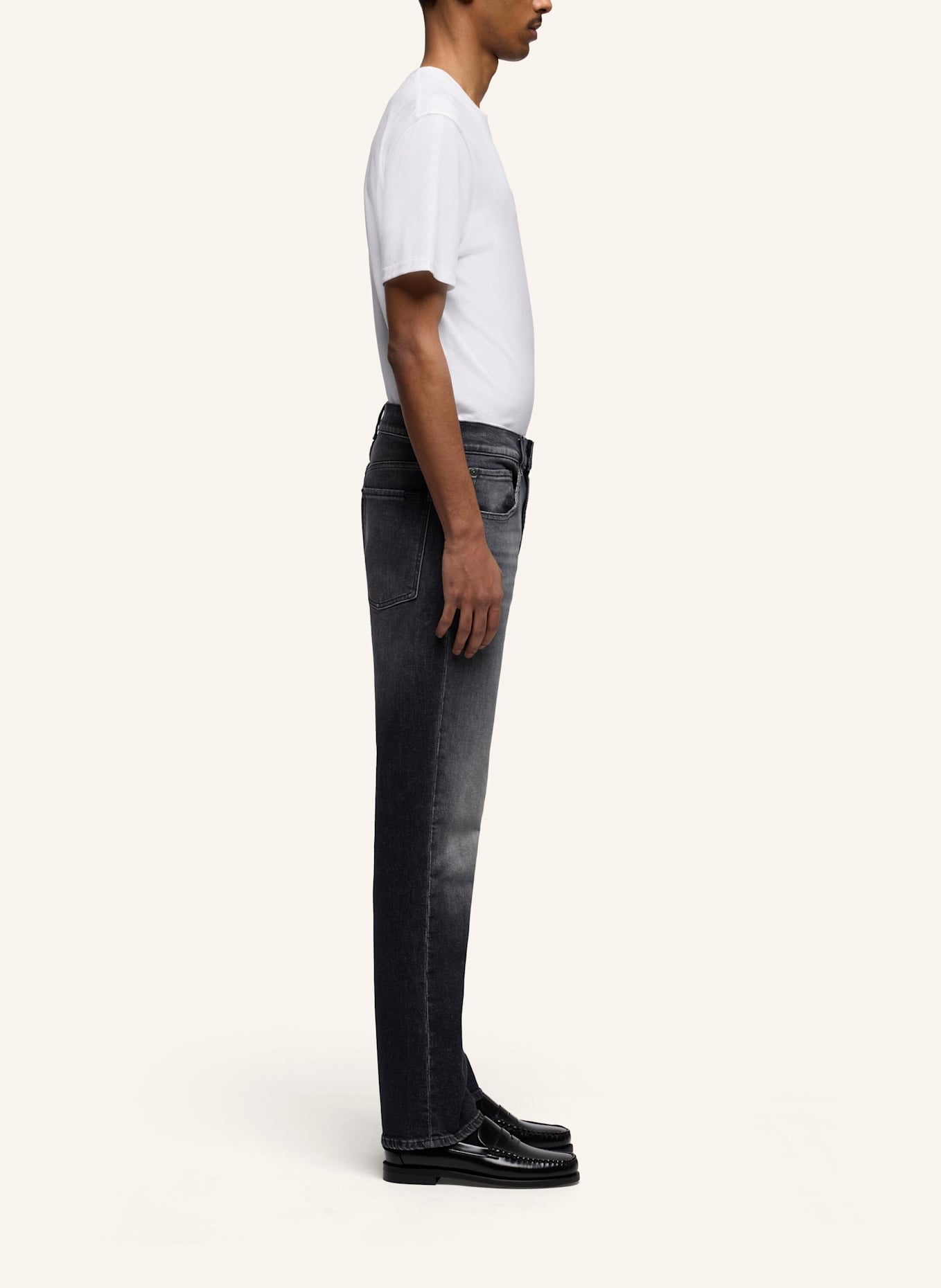 7 for all mankind Jeans THE STRAIGHT 32" Straight Fit: SCHWARZ