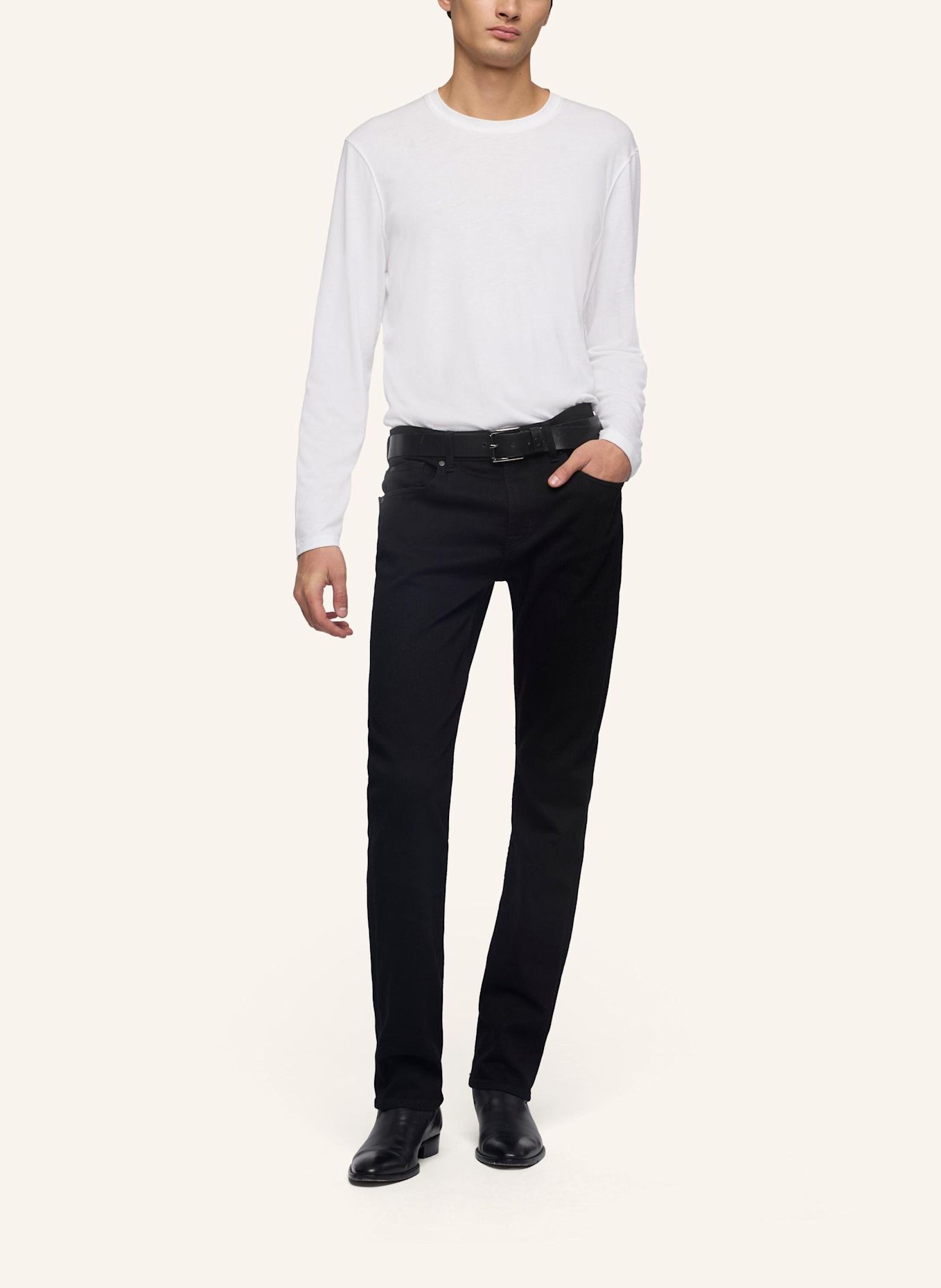 7 for all mankind STANDARD Straight-Fit Jeans: BLACK