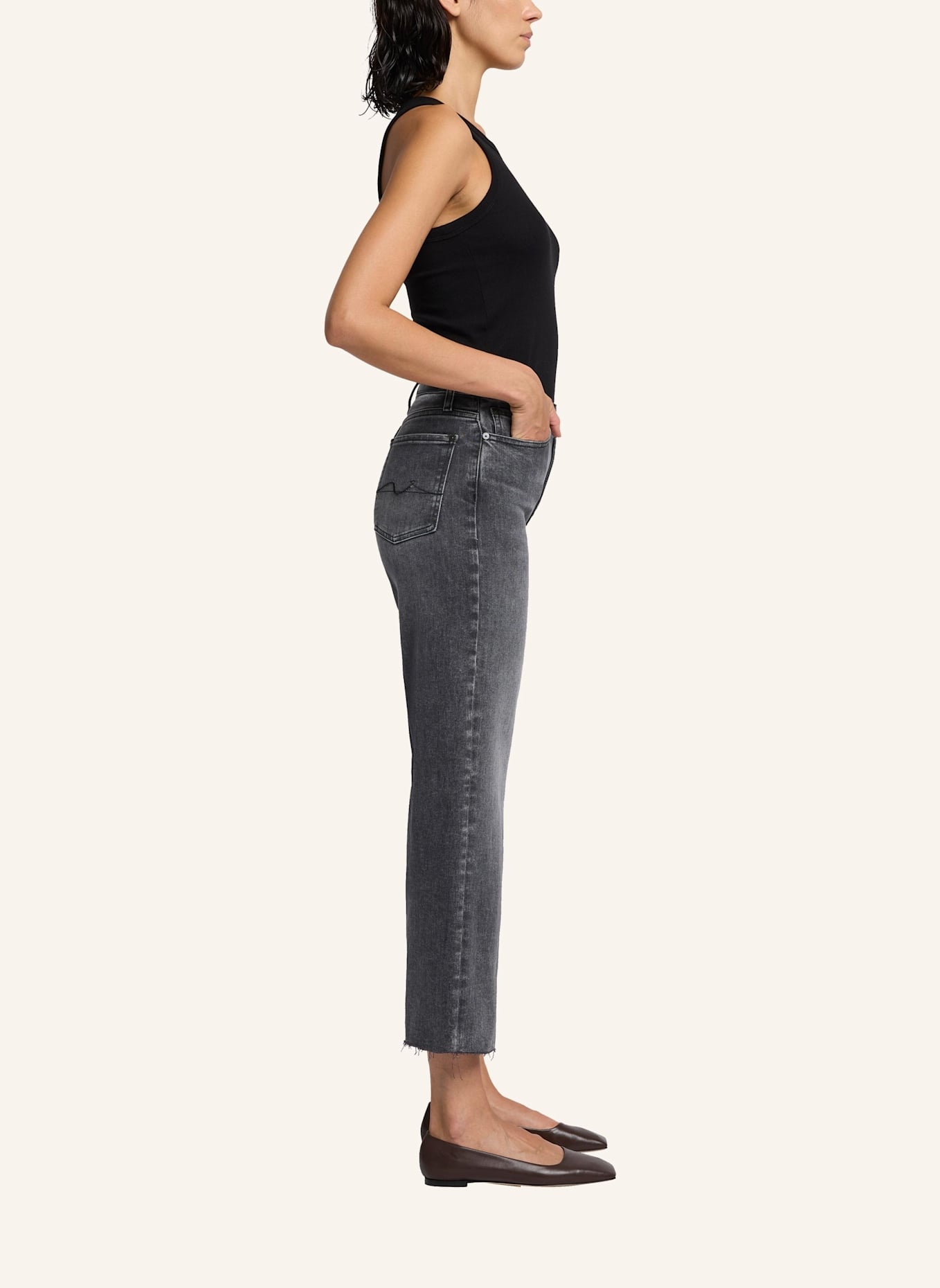 7 for all mankind Jeans CROPPED ALEXA Flare Fit, Farbe: SCHWARZ (Bild 4)