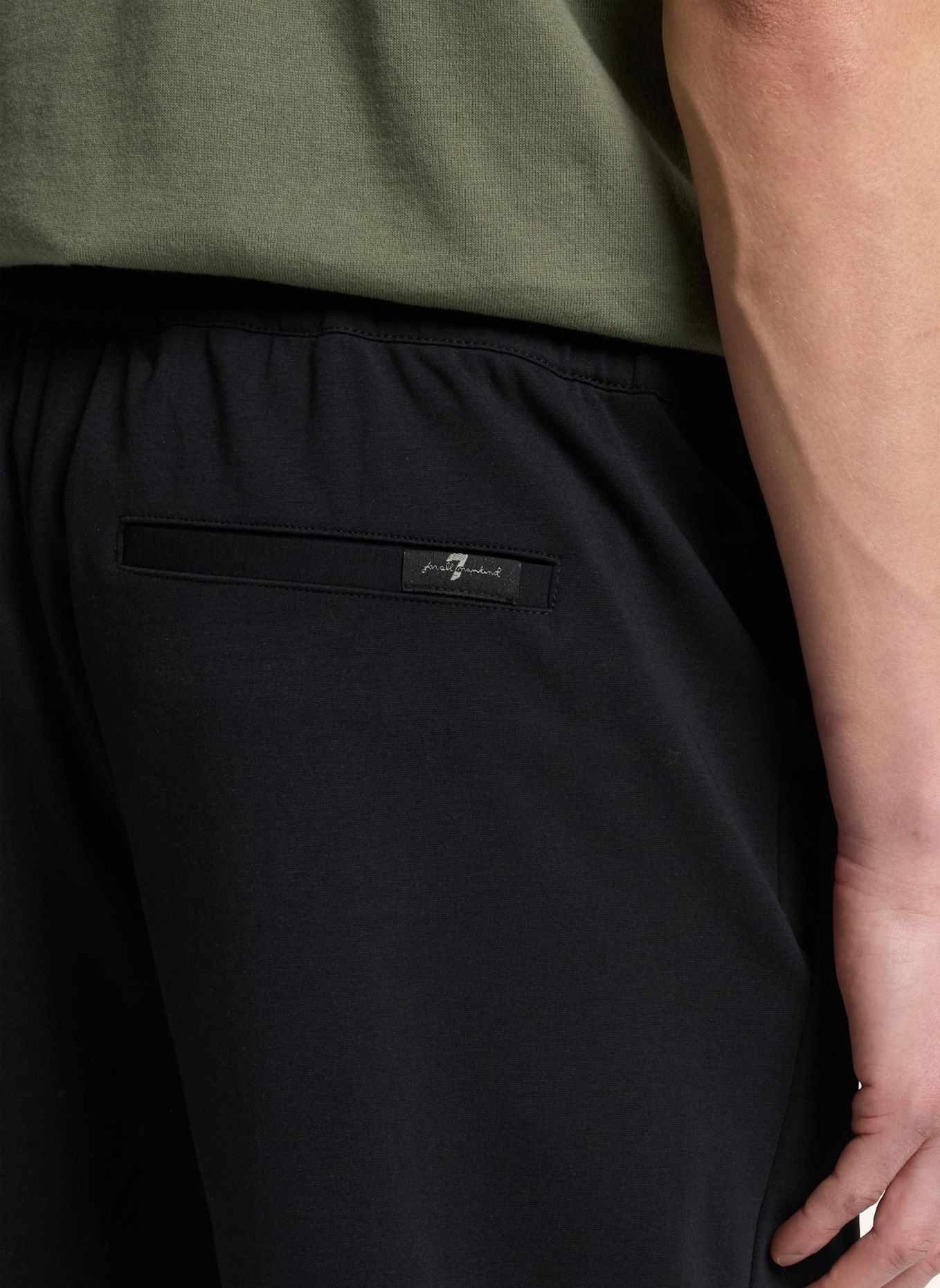 7 for all mankind Chino Pants HYBRID Straight Fit: SCHWARZ