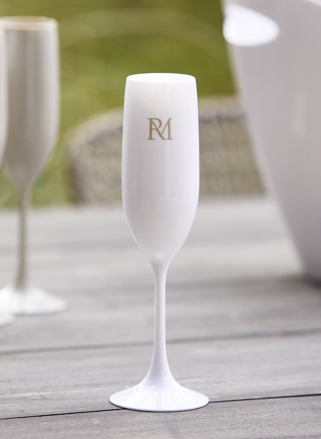 RIVIÈRA MAISON Champagnerglas MONOGRAM OUTDOOR, Farbe: WEISS (Bild 4)
