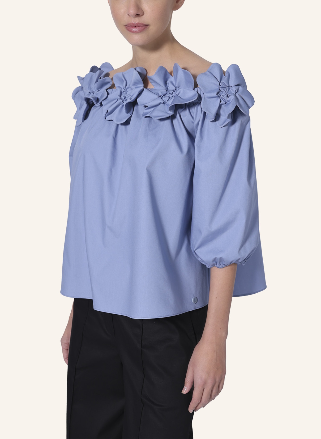 ARMARGENTUM Off-Shoulder-Bluse IDALIA, Farbe: HELLBLAU (Bild 4)