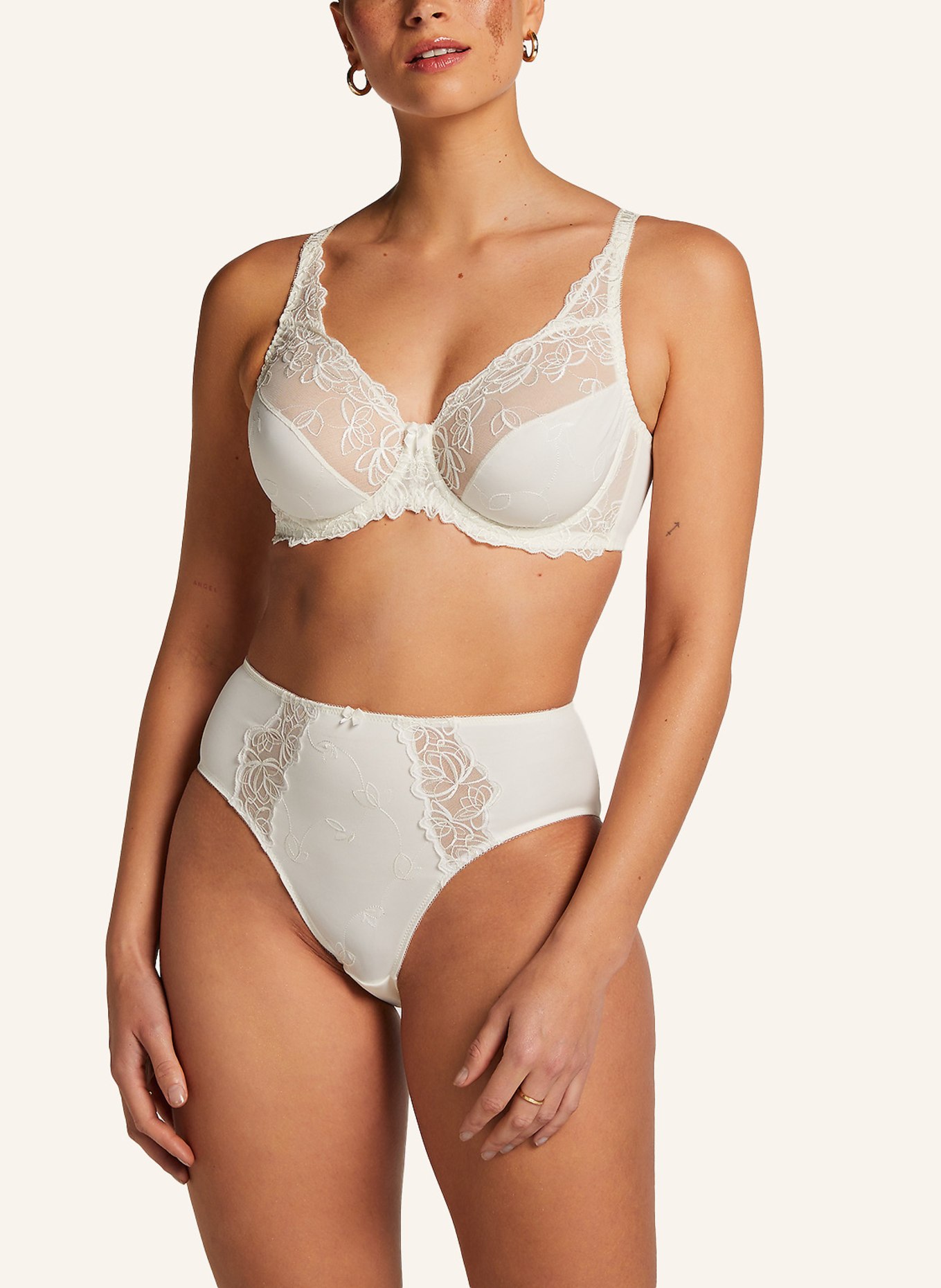 hunkemöller Bügel-BH DIVA, Farbe: WEISS (Bild 5)