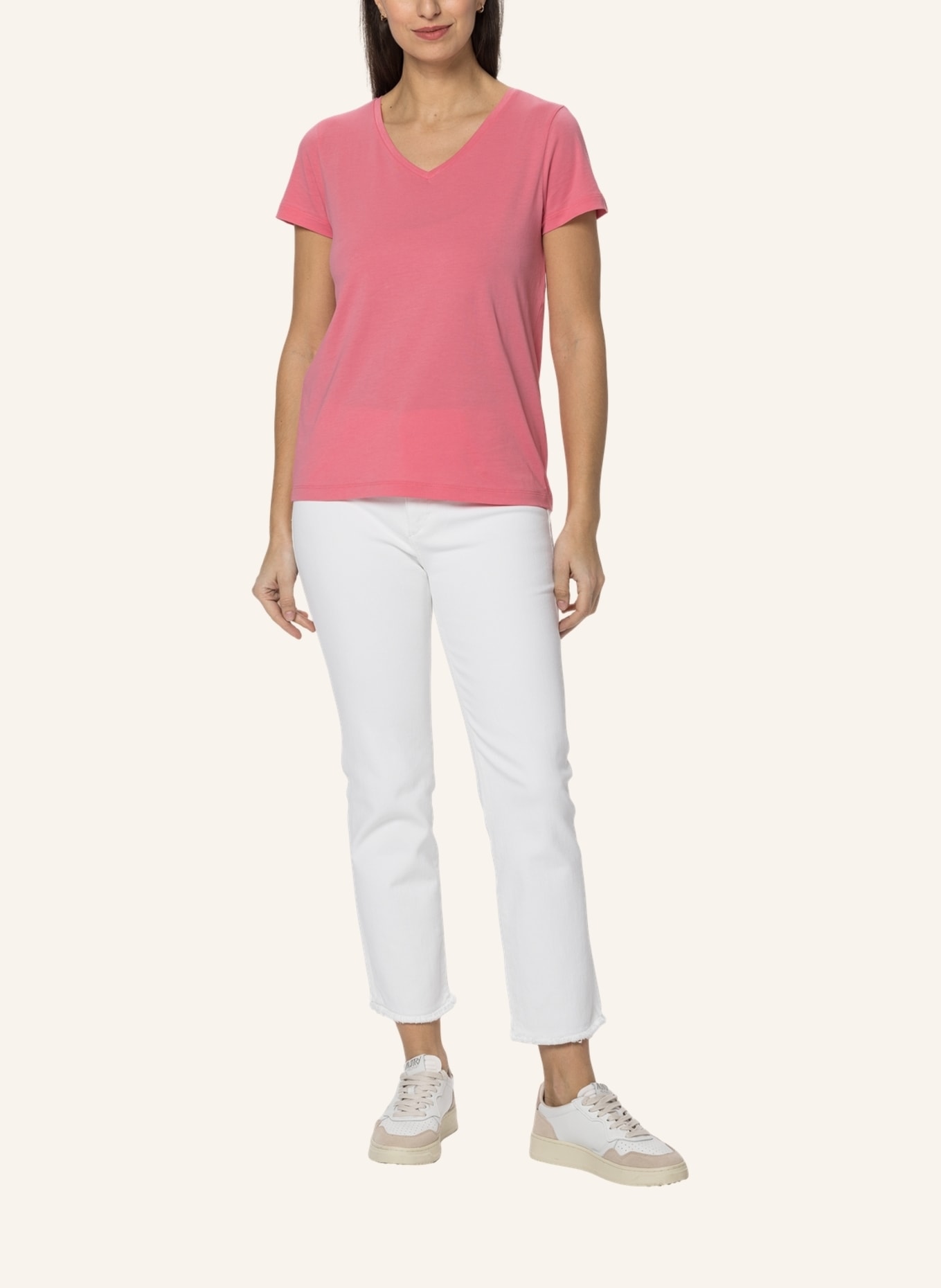 TRUSTED HANDWORK V-Neck 1/2-Sleeve T-Shirt, Farbe: PINK (Bild 4)