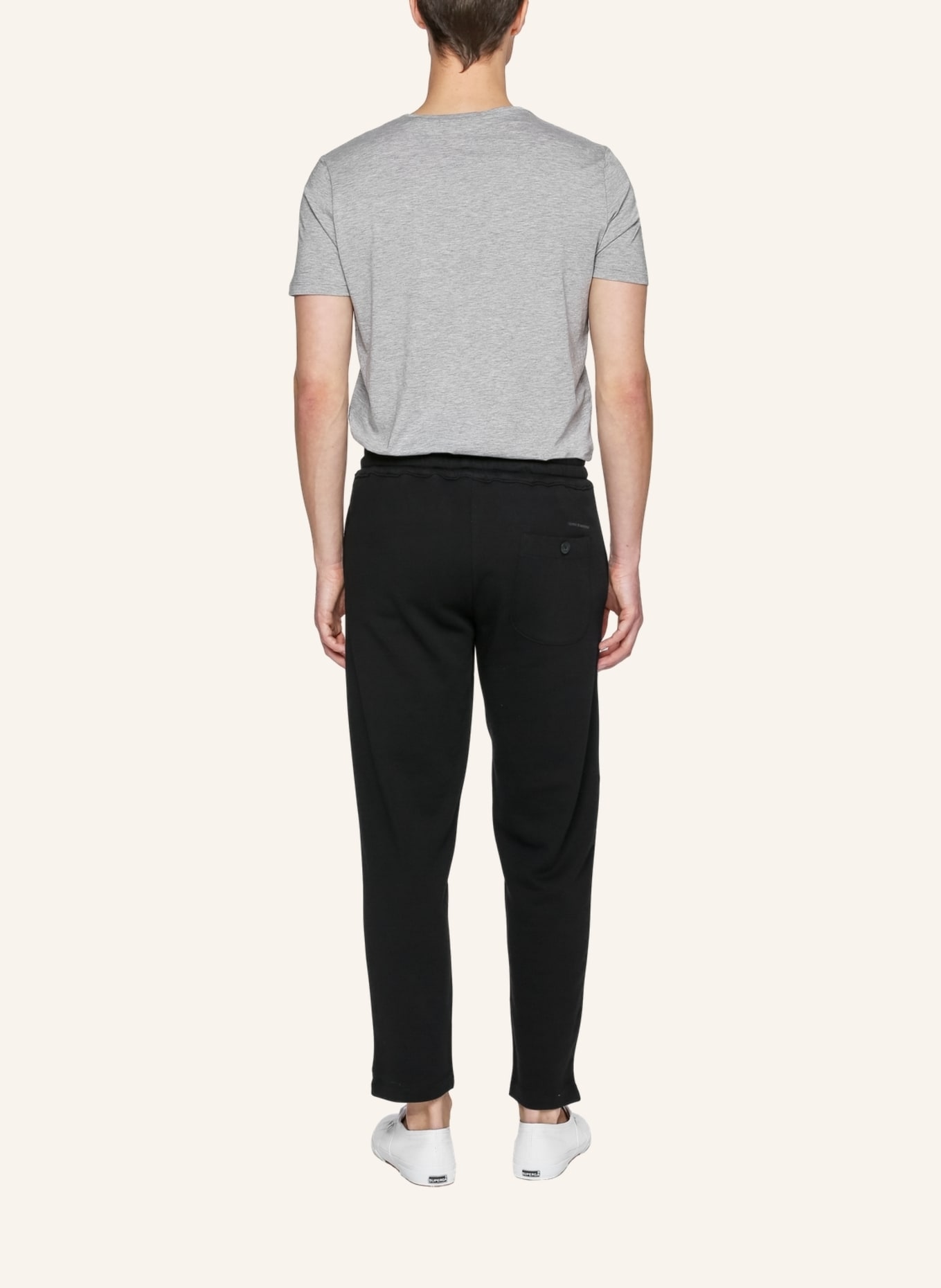 TRUSTED HANDWORK Cropped Sweatpants, Farbe: SCHWARZ (Bild 4)