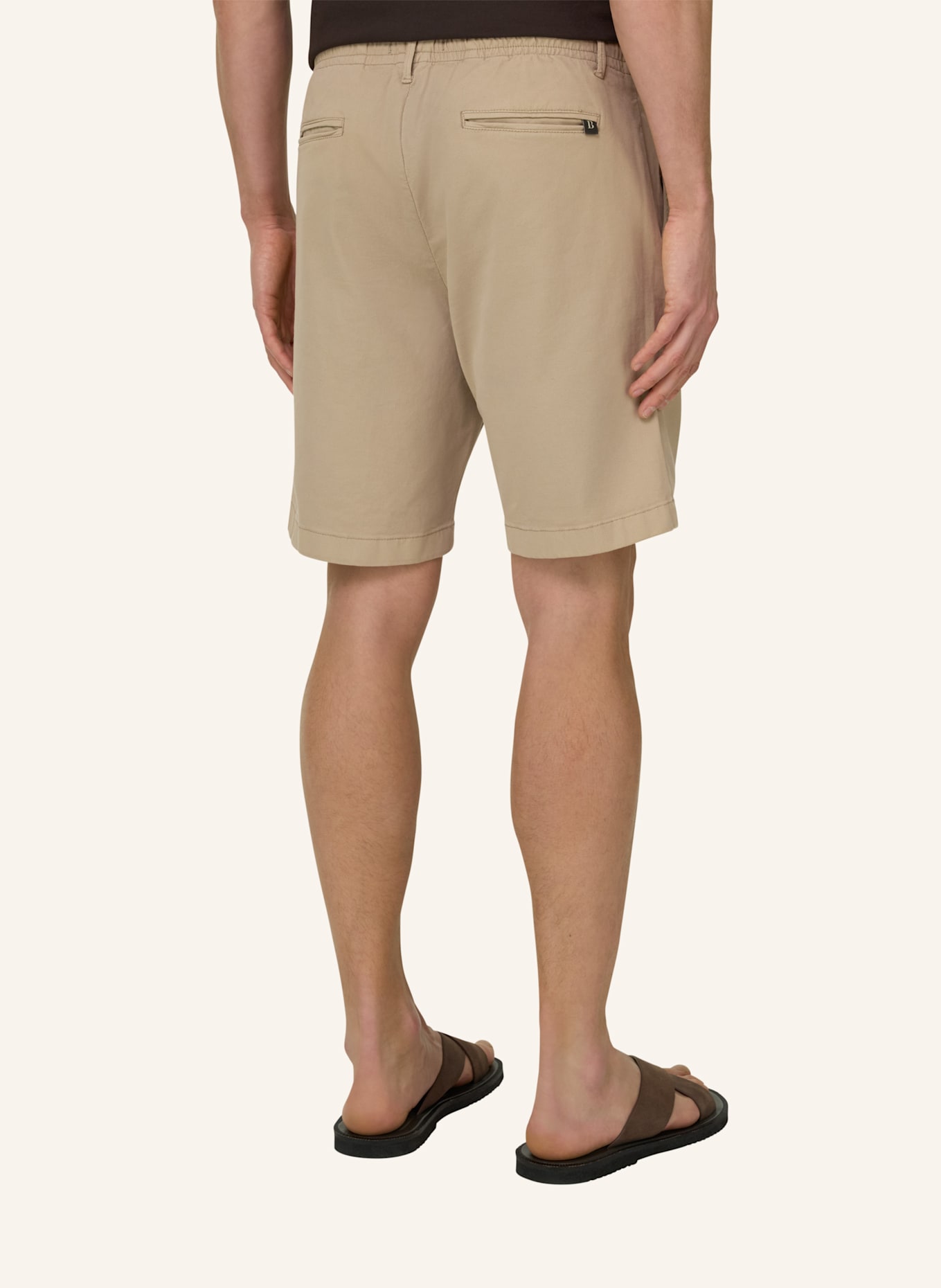 BOGGI MILANO Bermudahose: BRAUN
