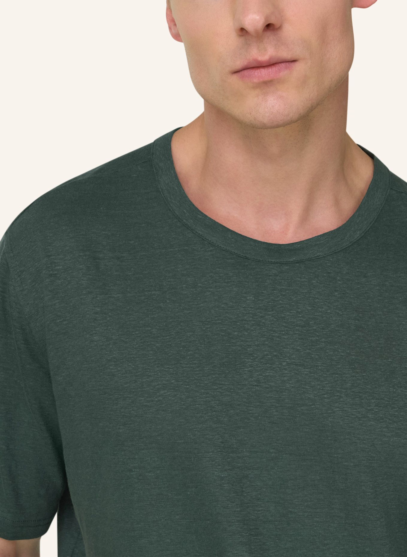 BOGGI MILANO T-Shirt: DUNKELGRÜN