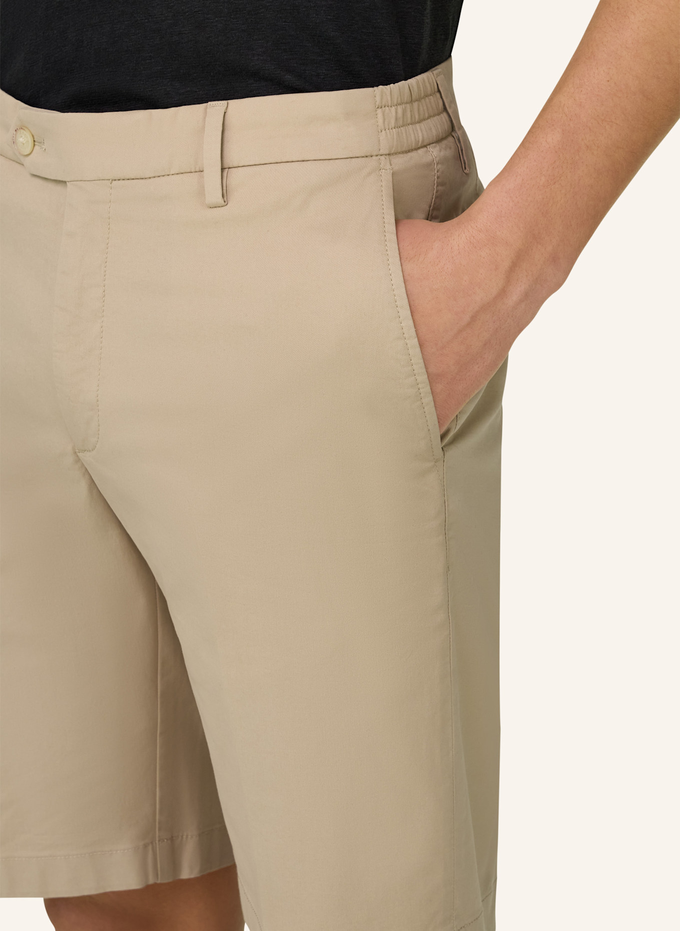 BOGGI MILANO Bermudahose: BRAUN