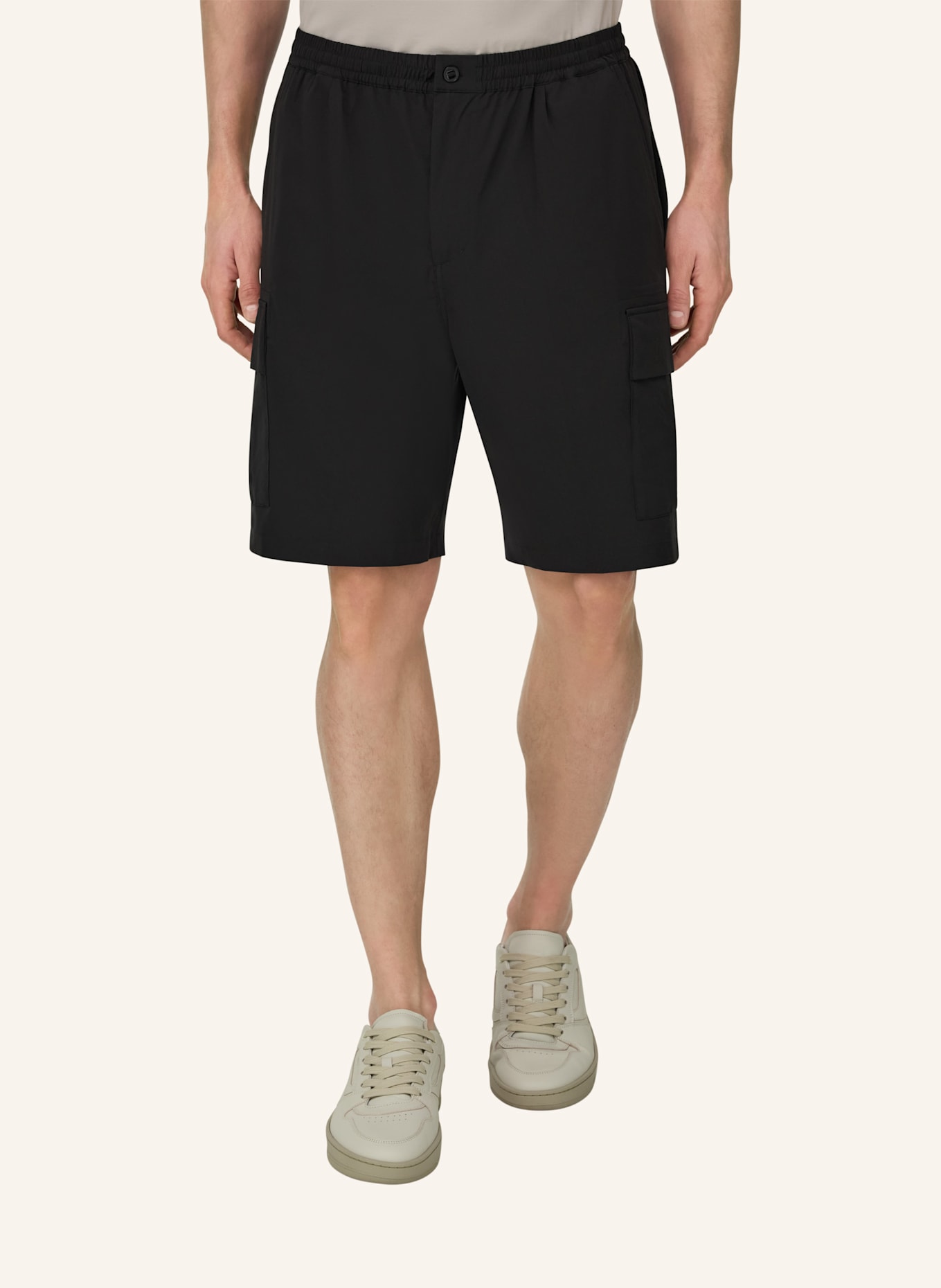 BOGGI MILANO Bermuda shorts: BLACK