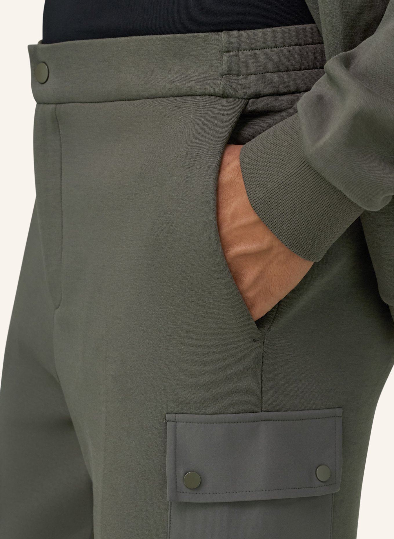 BOGGI MILANO Strickhose: DUNKELGRÜN