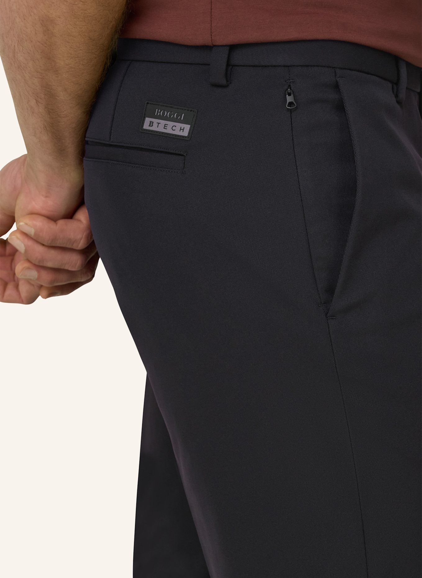 BOGGI MILANO Cordhose: SCHWARZ