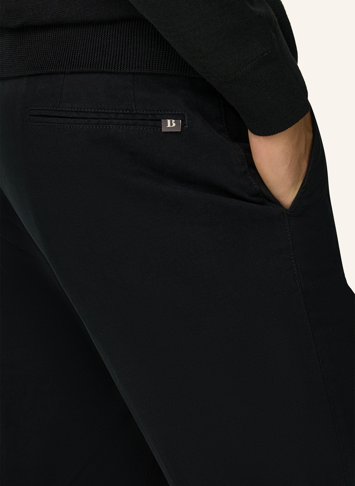 BOGGI MILANO Cordhose: SCHWARZ