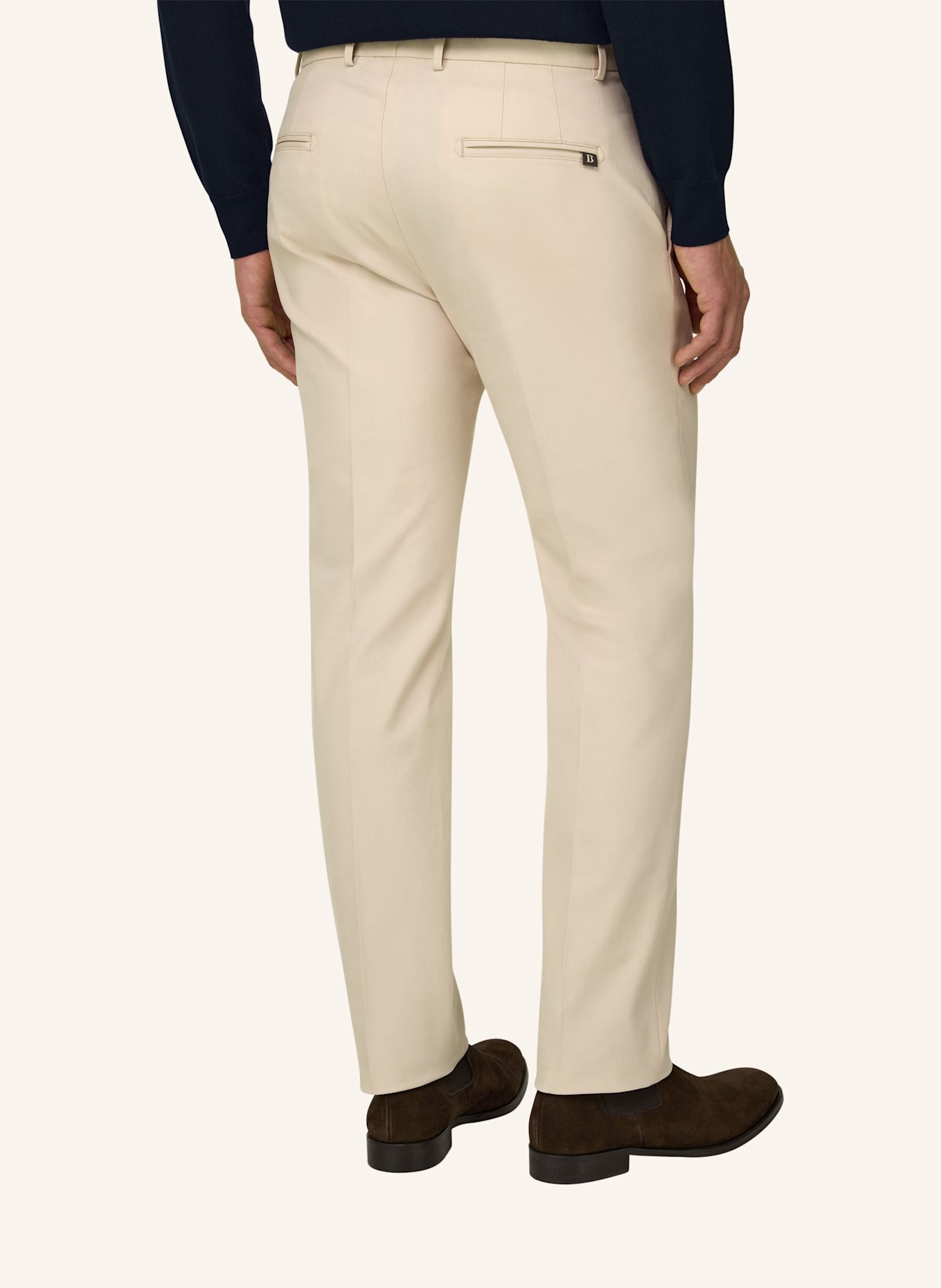 BOGGI MILANO Cordhose: WEISS