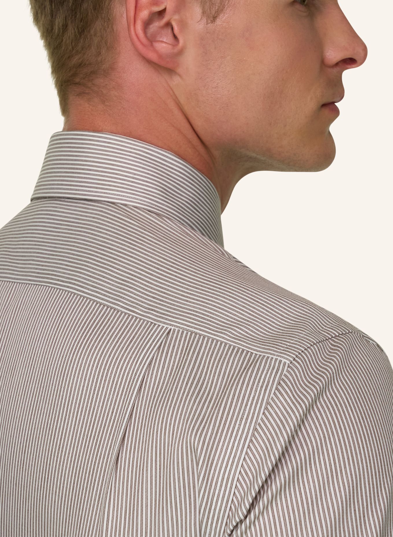 BOGGI MILANO Shirt: BROWN
