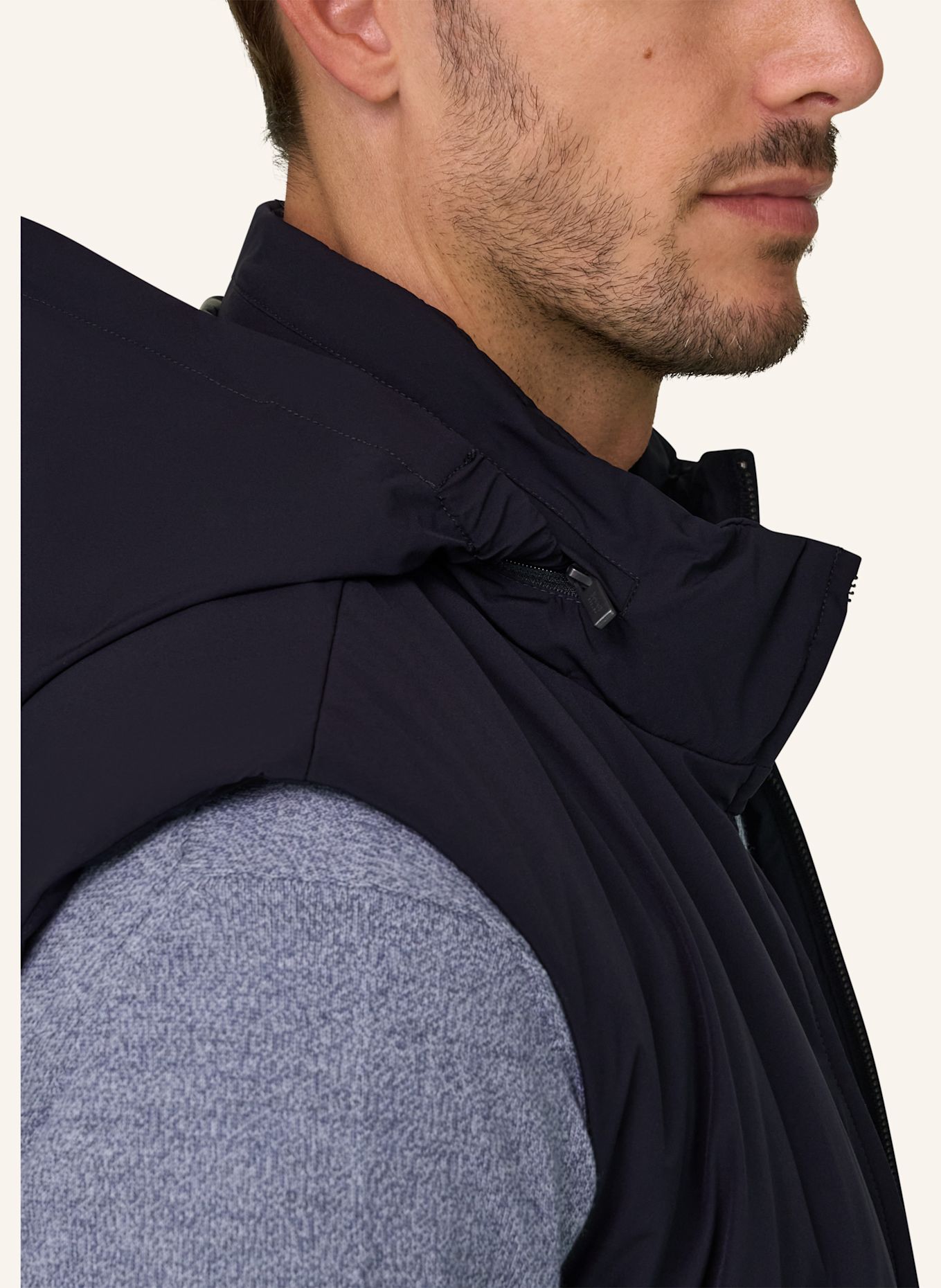 BOGGI MILANO Daunenweste aus Cashmere: BLAU