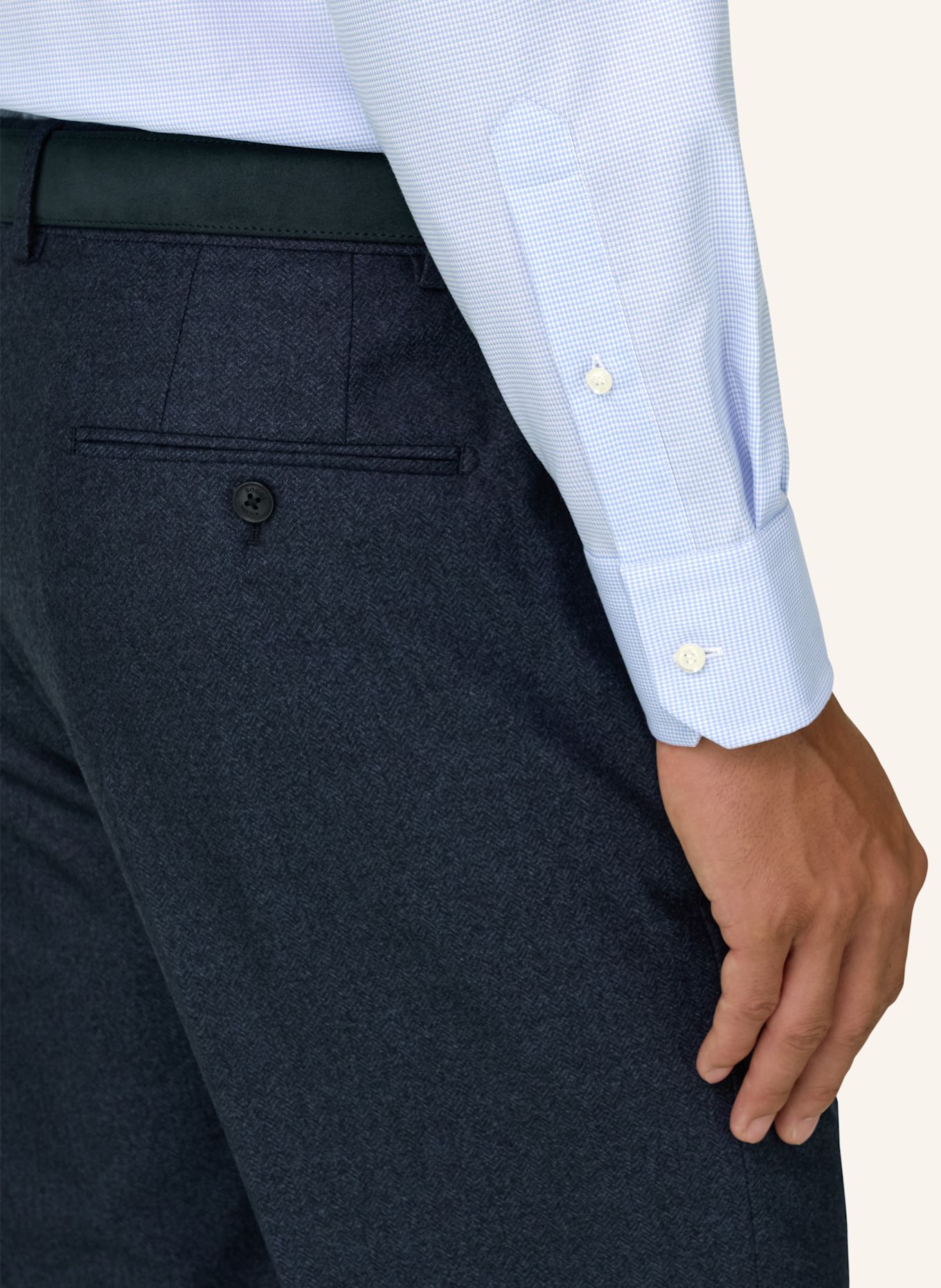 BOGGI MILANO Hemd: HELLBLAU