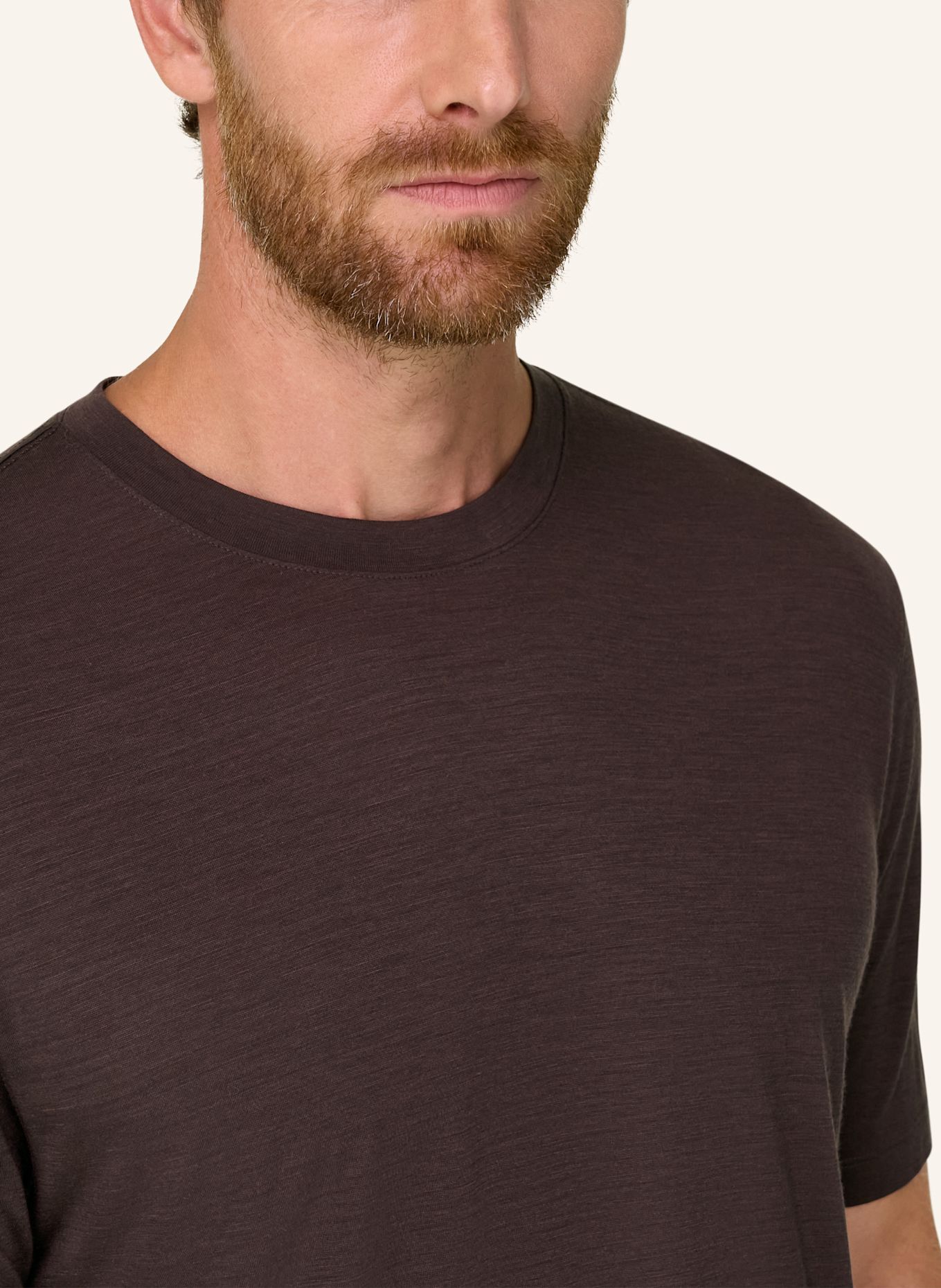 BOGGI MILANO T-Shirt: BRAUN