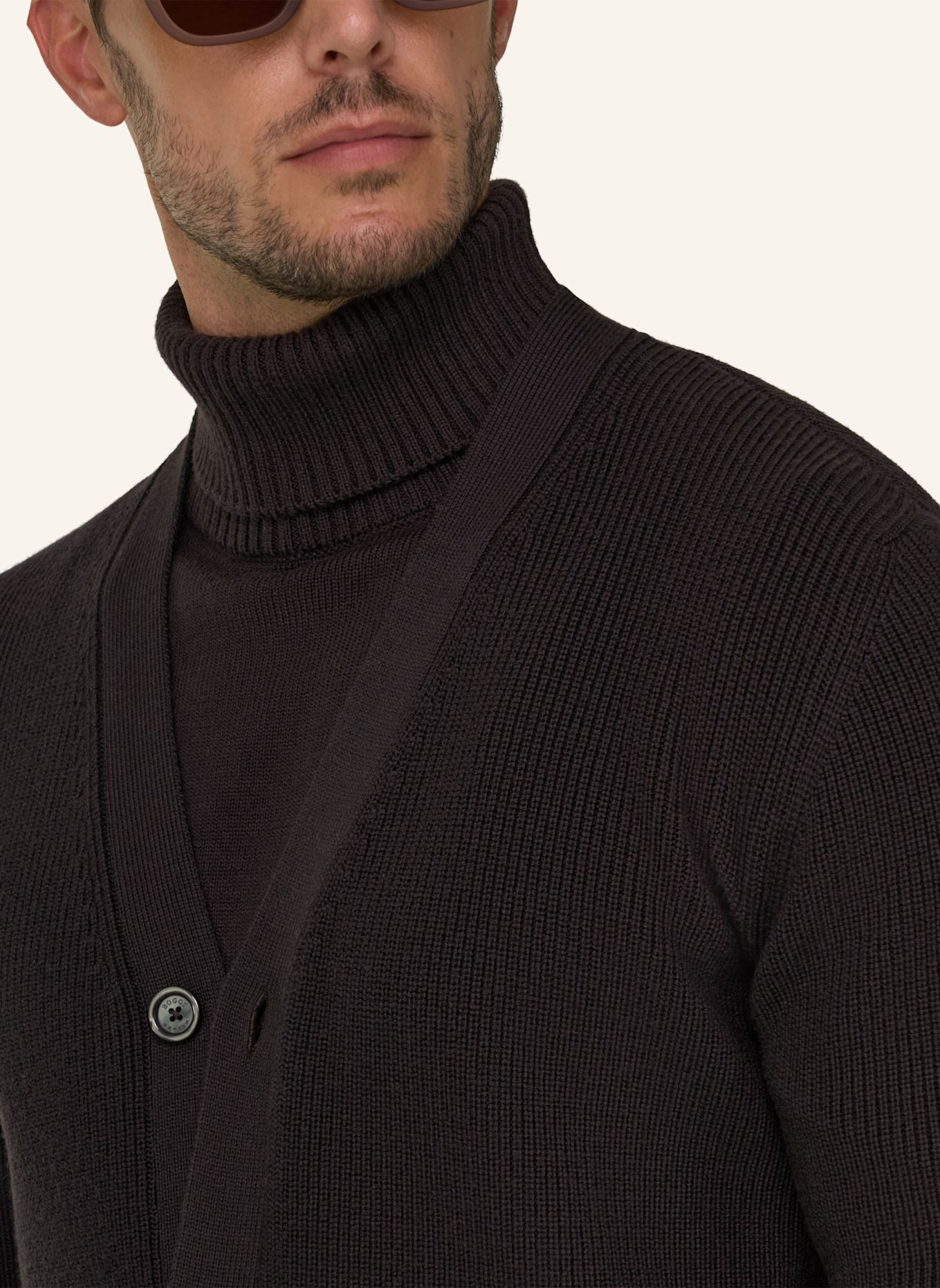 BOGGI MILANO Pullover: DUNKELBRAUN