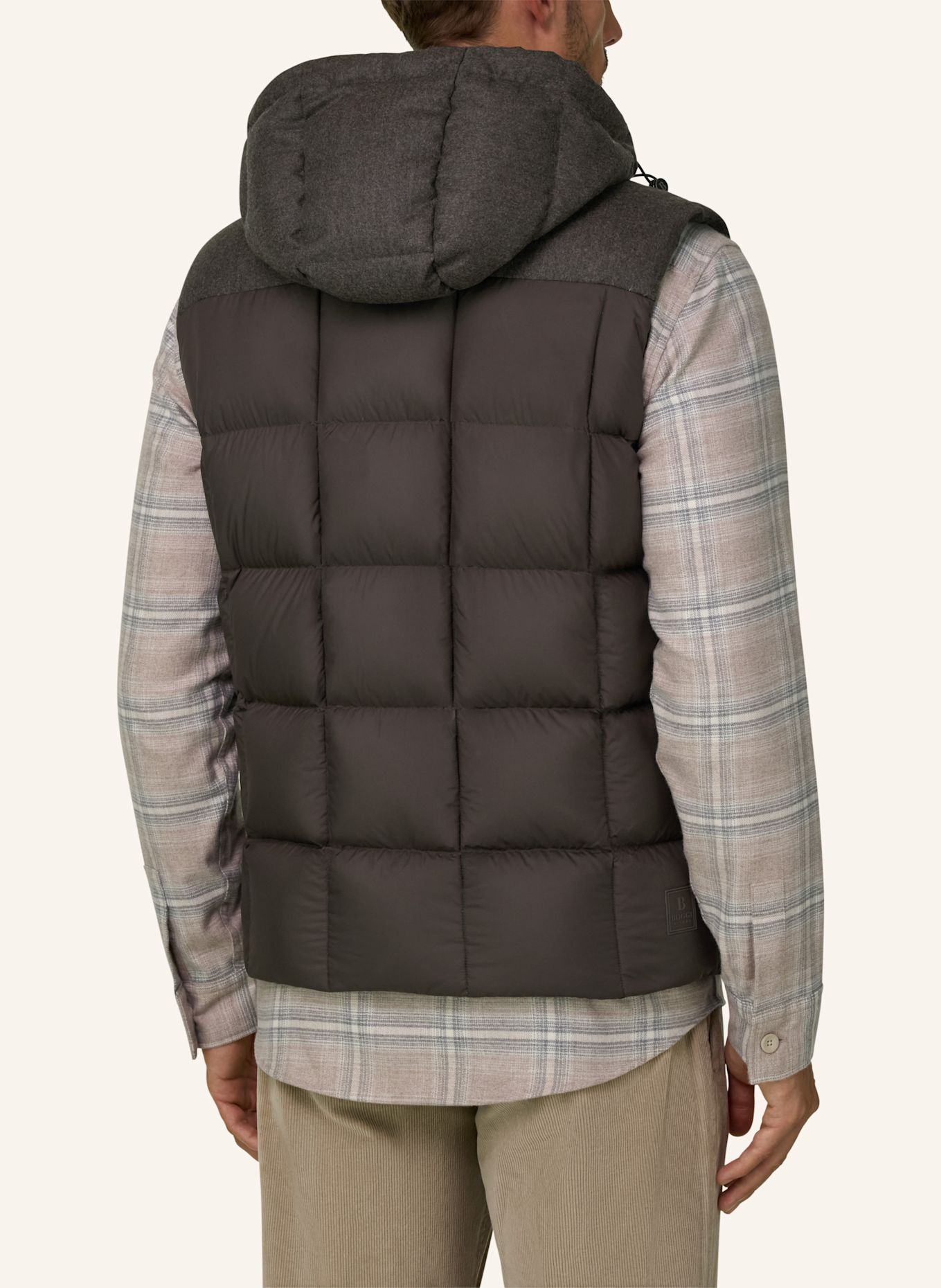 BOGGI MILANO Daunenweste aus Cashmere: BRAUN