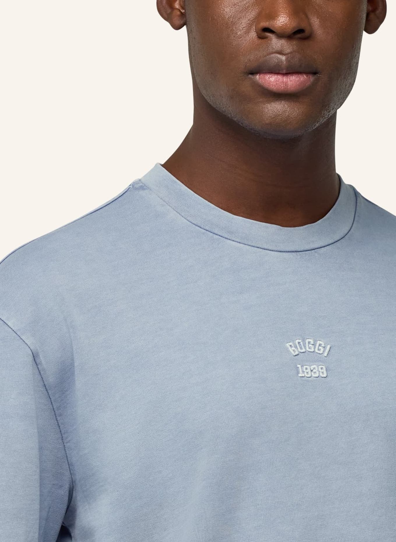 BOGGI MILANO T-shirt: LIGHT BLUE