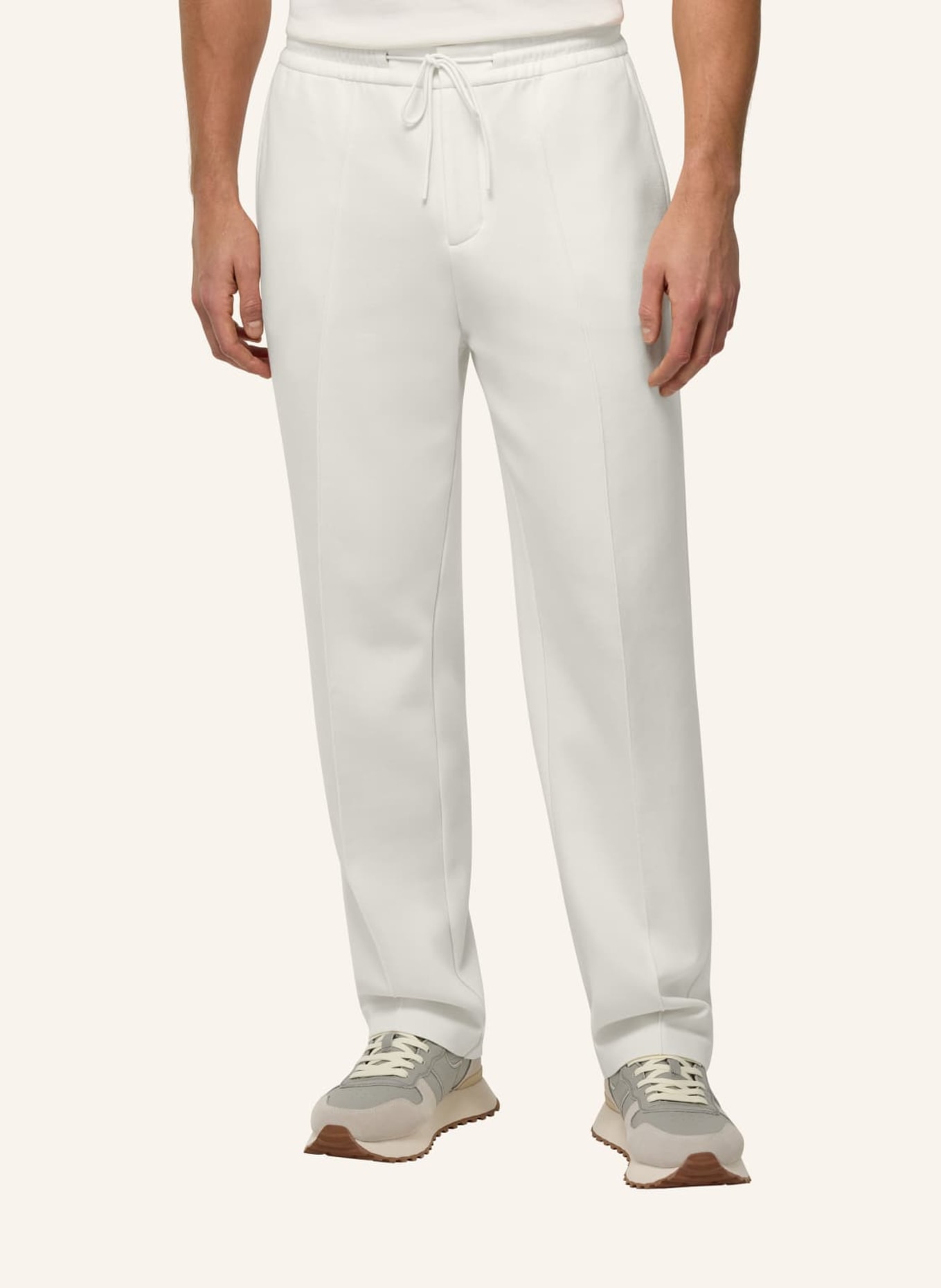BOGGI MILANO Sweatpants: CREAM