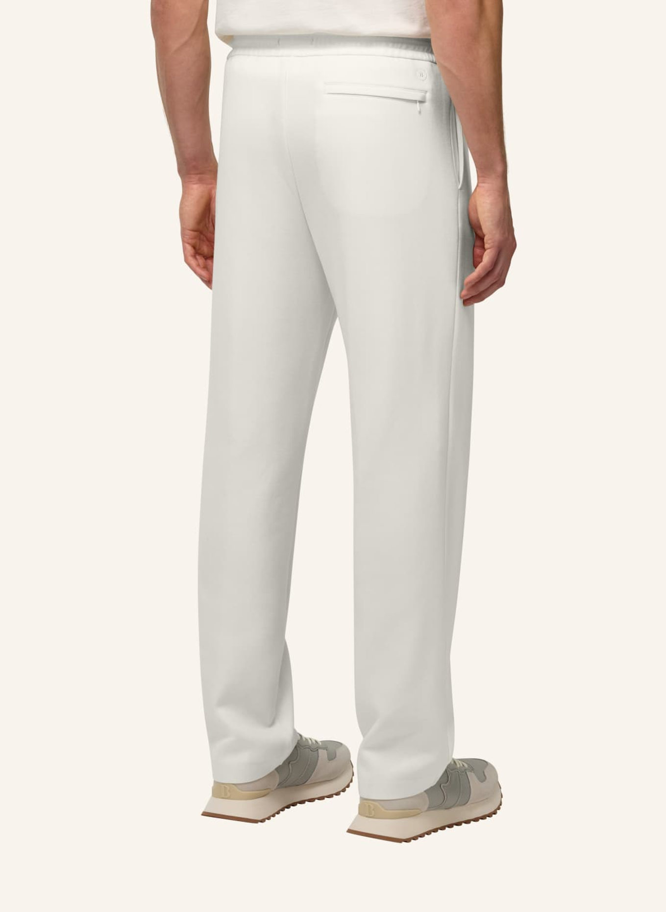 BOGGI MILANO Sweatpants: CREAM
