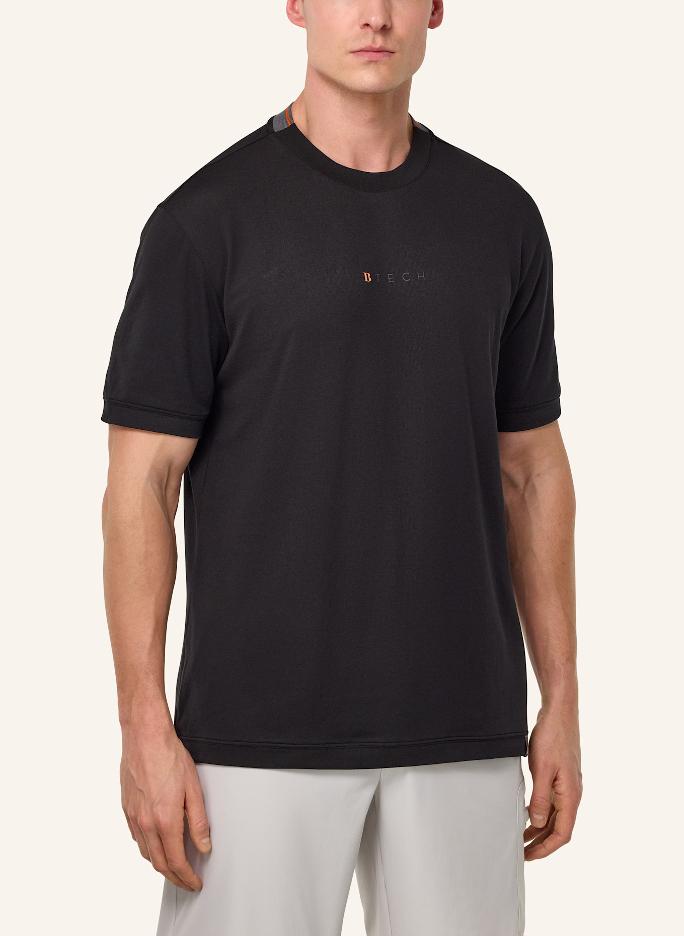 BOGGI MILANO T-Shirt: SCHWARZ