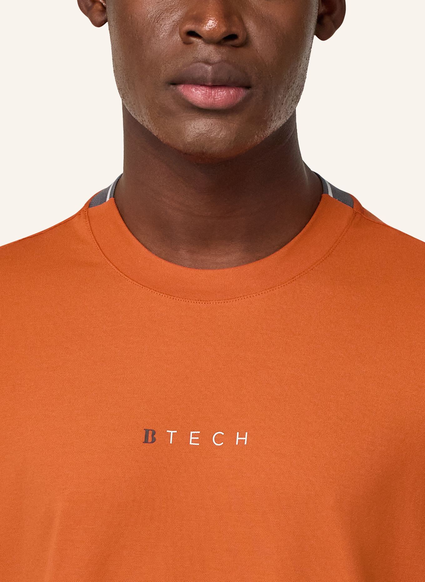 BOGGI MILANO T-Shirt: ORANGE