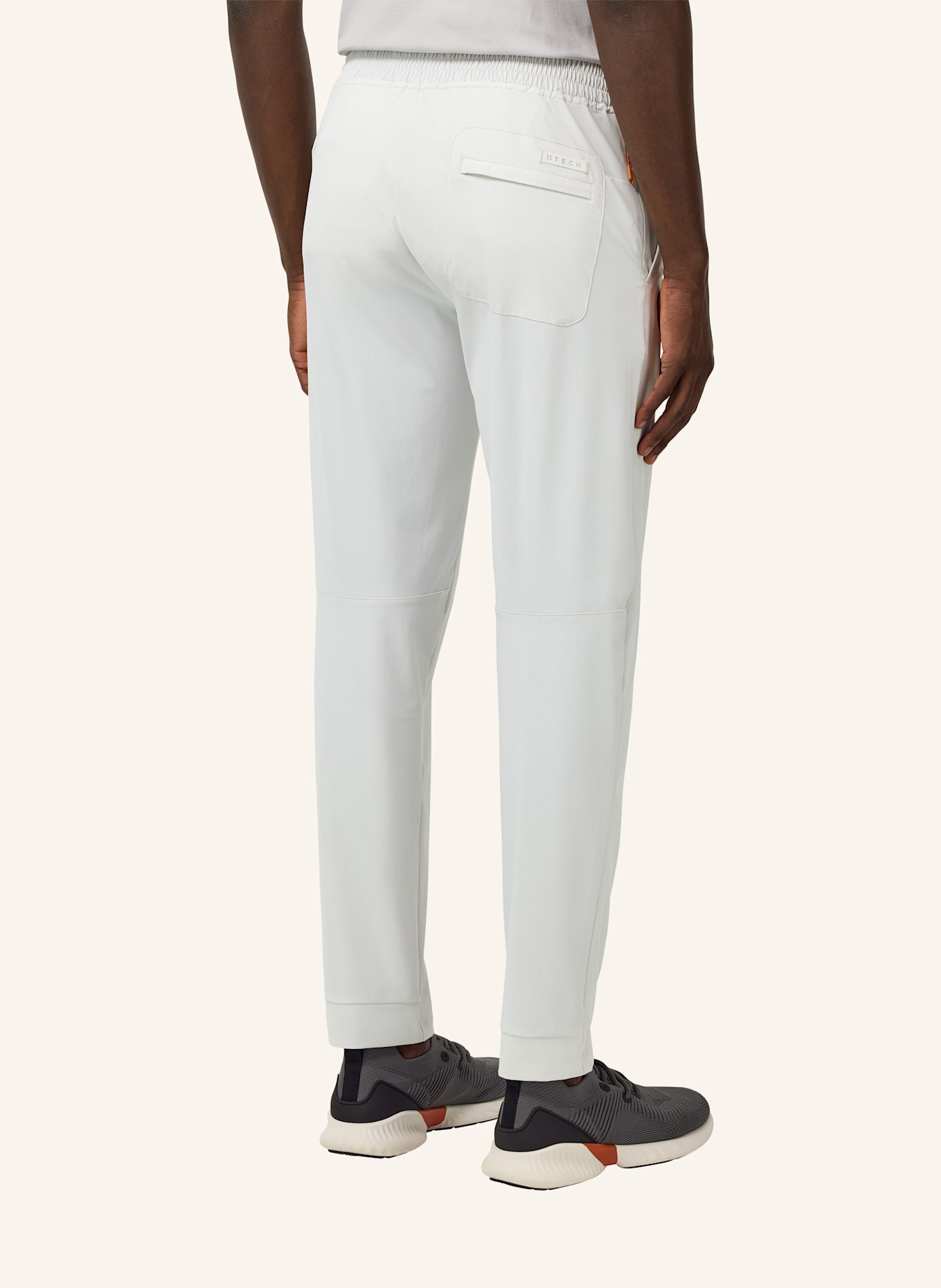 BOGGI MILANO Pants: WHITE
