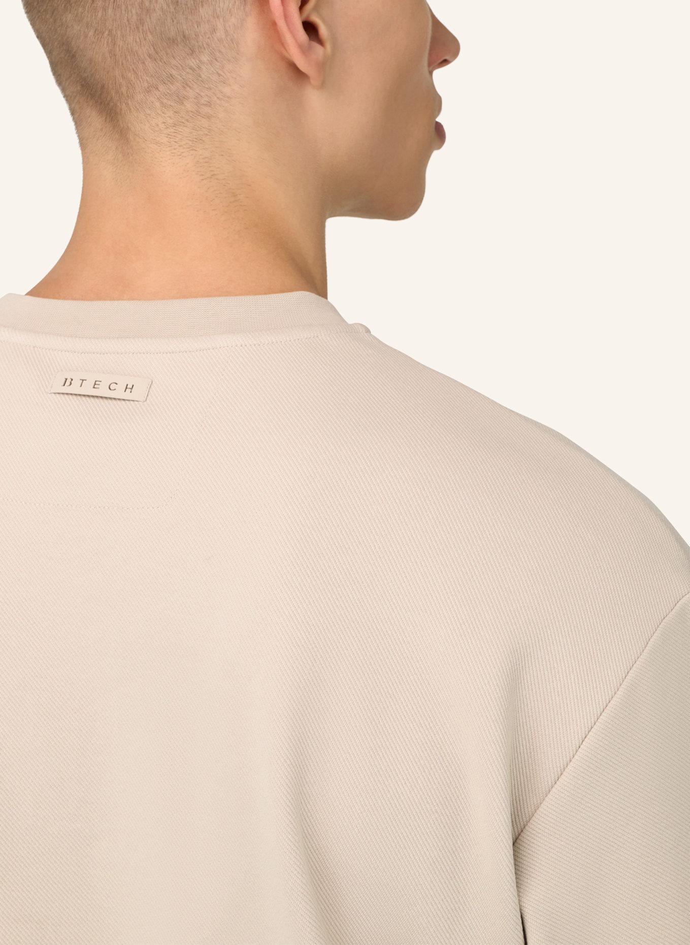 BOGGI MILANO Sweatshirt: BRAUN