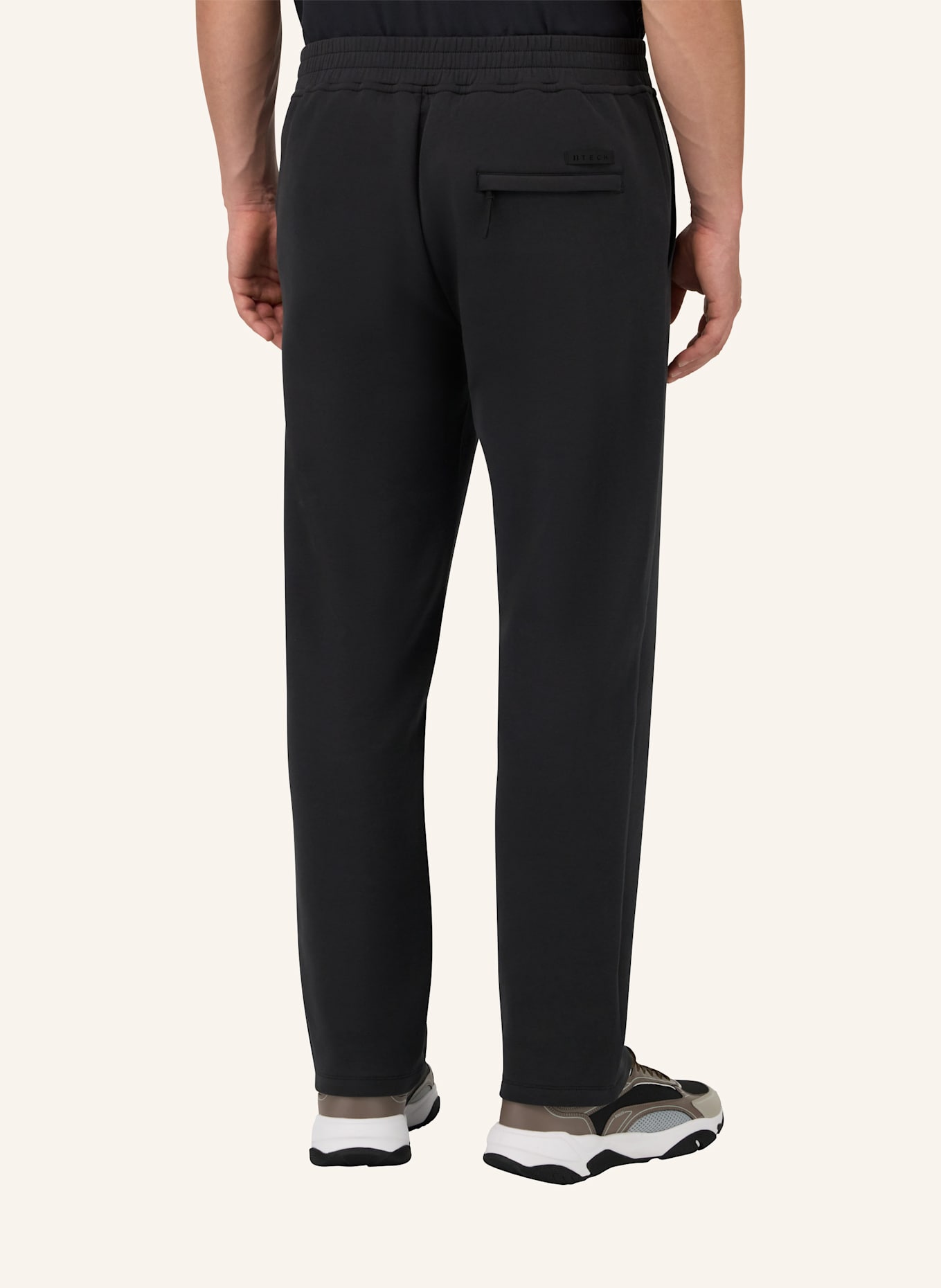 BOGGI MILANO Sweatpants: SCHWARZ