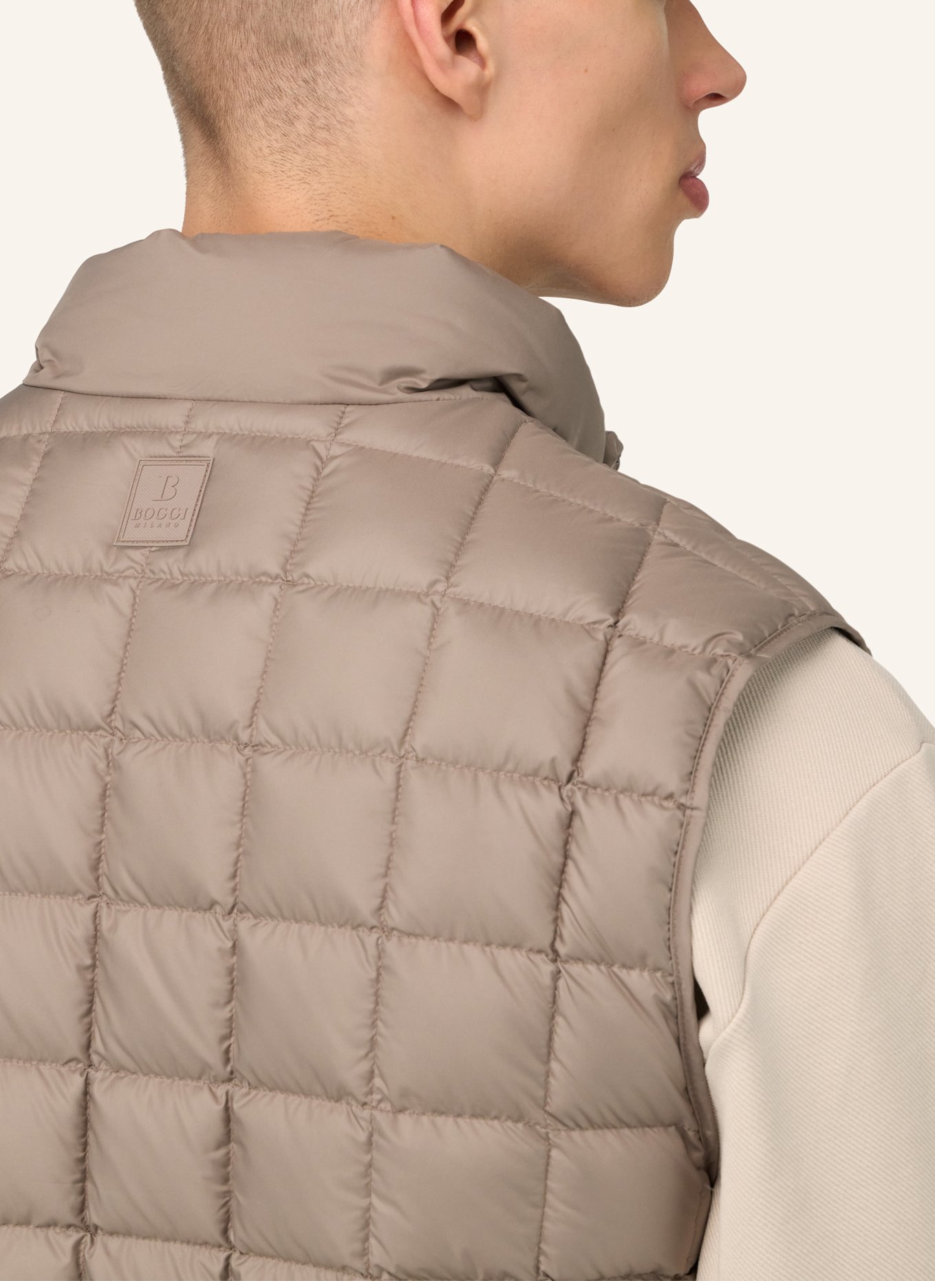 BOGGI MILANO Daunenweste: GRAU