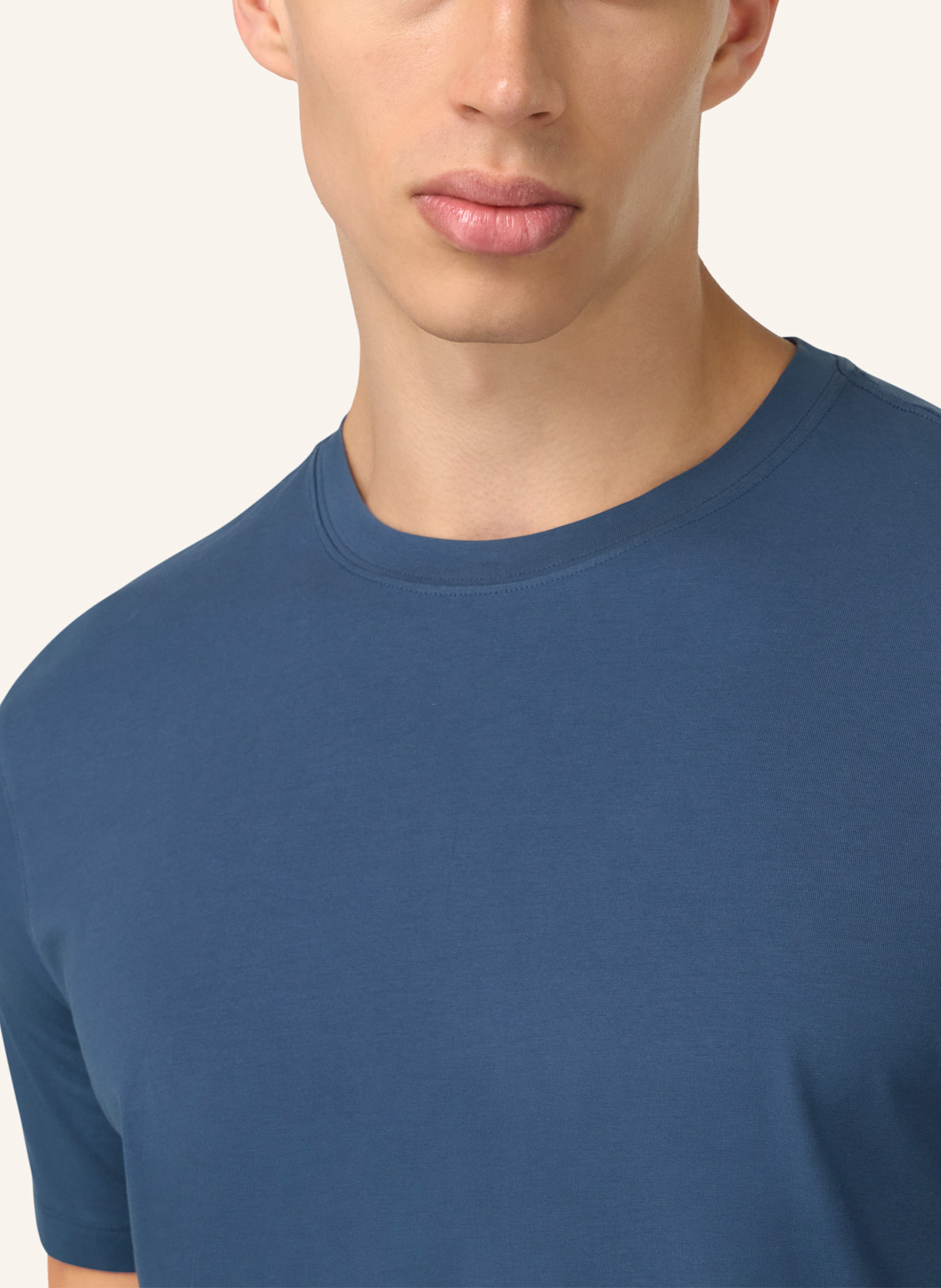 BOGGI MILANO T-Shirt: BLAU