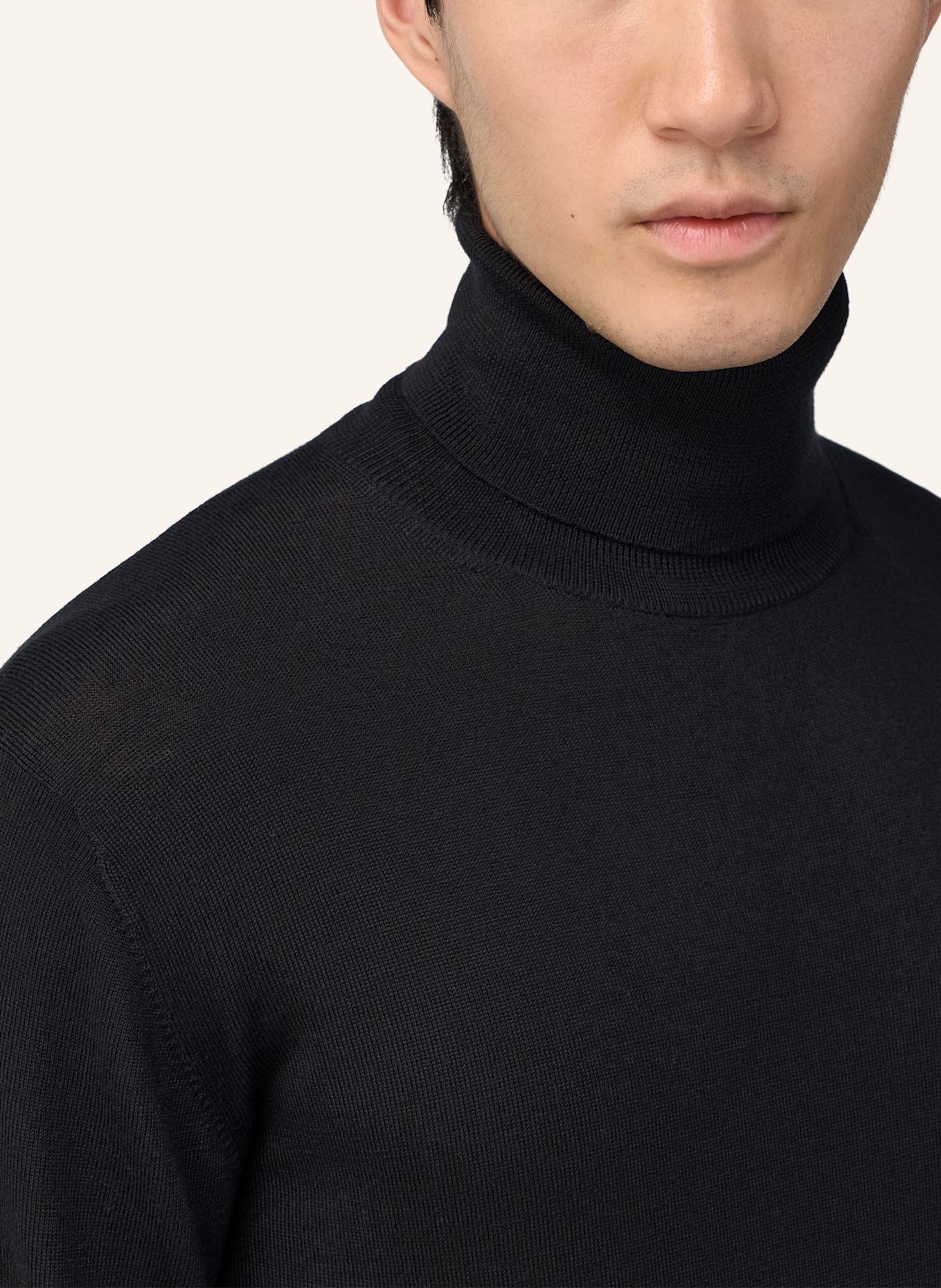 BOGGI MILANO Rollkragenpullover: SCHWARZ