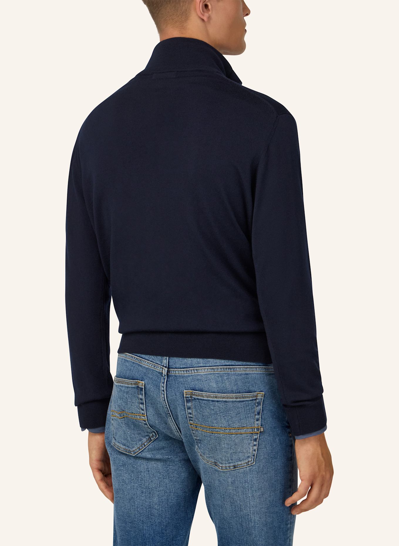 BOGGI MILANO Troyer: BLAU