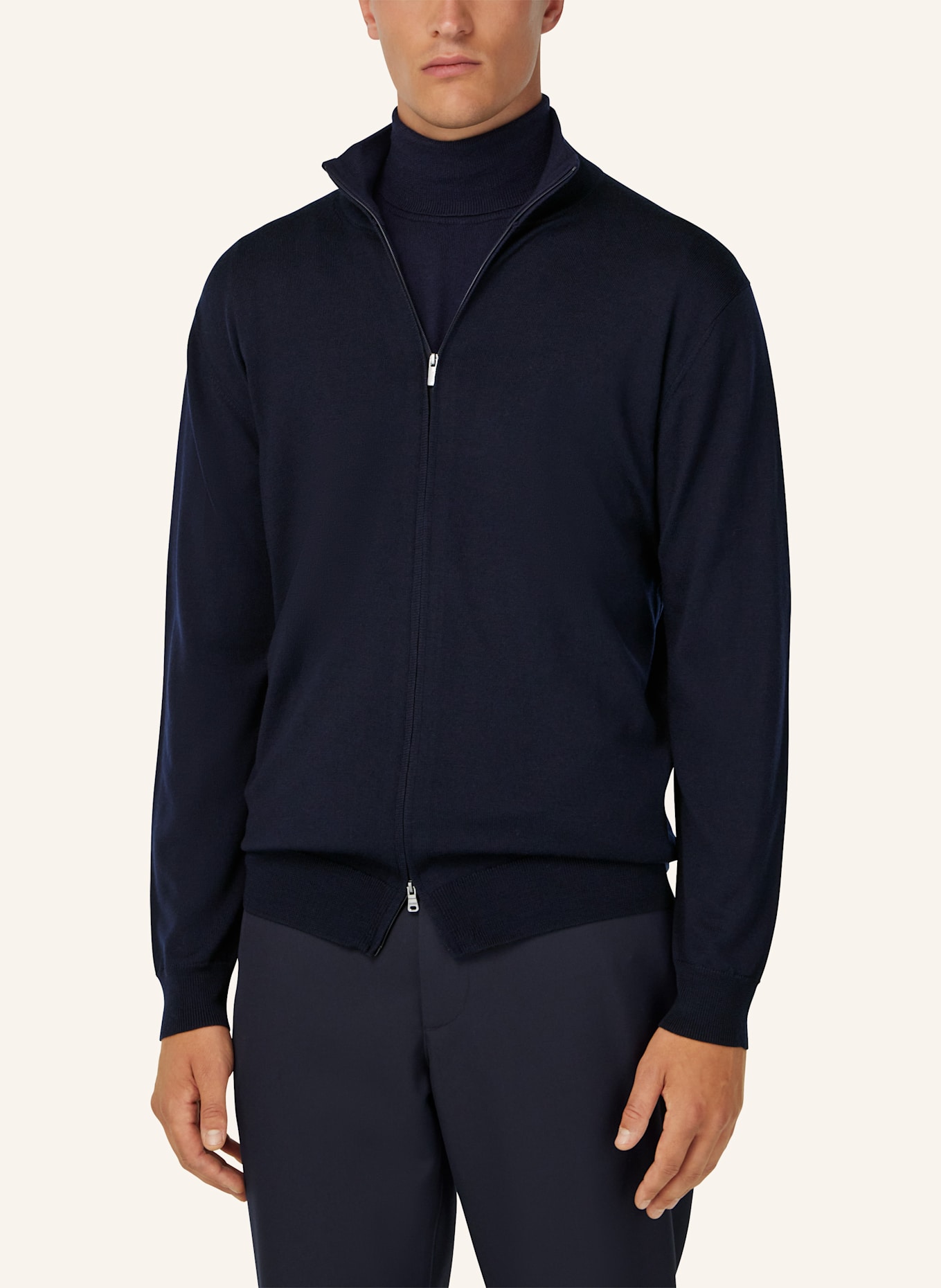 BOGGI MILANO Strickjacke: BLAU