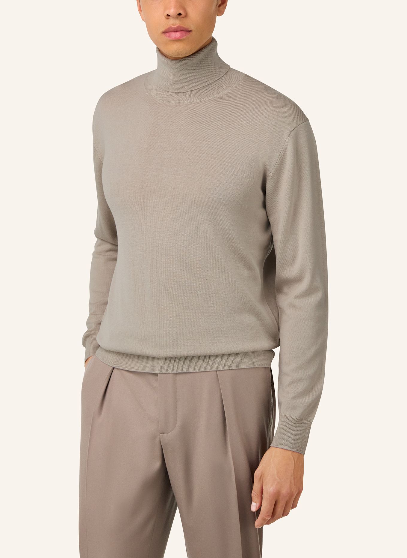 BOGGI MILANO Rollkragenpullover: BRAUN