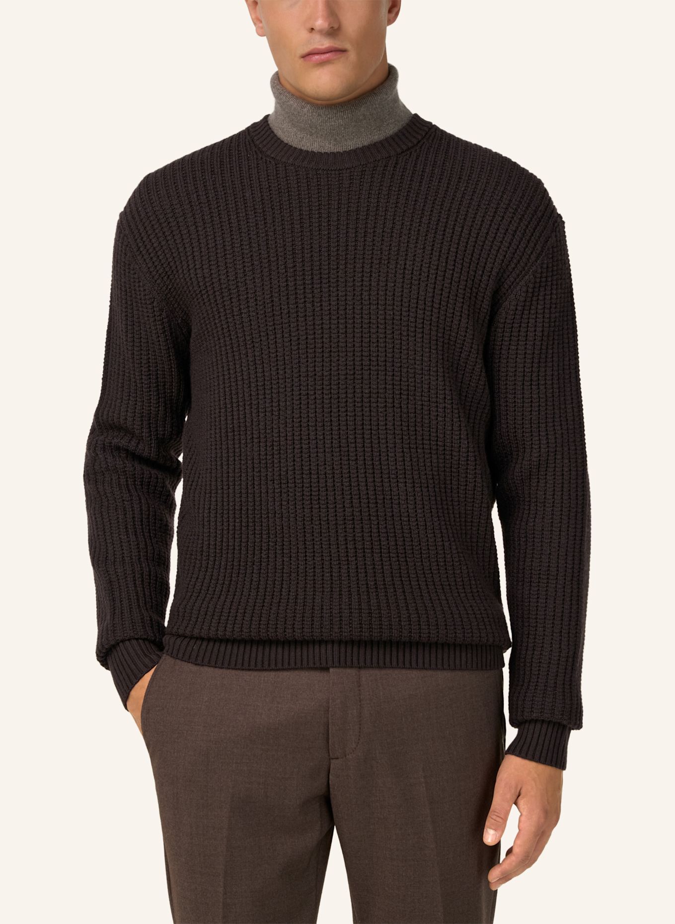 BOGGI MILANO Pullover: DUNKELBRAUN