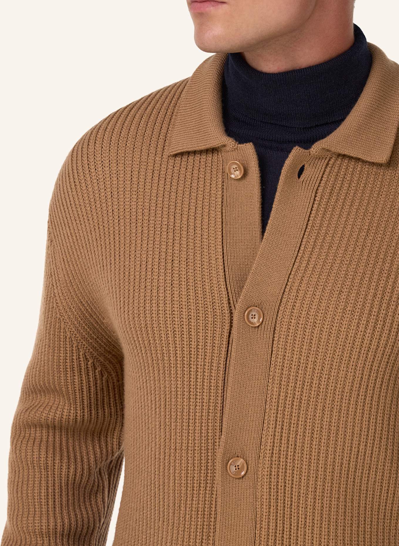 BOGGI MILANO Stricksakko: BRAUN