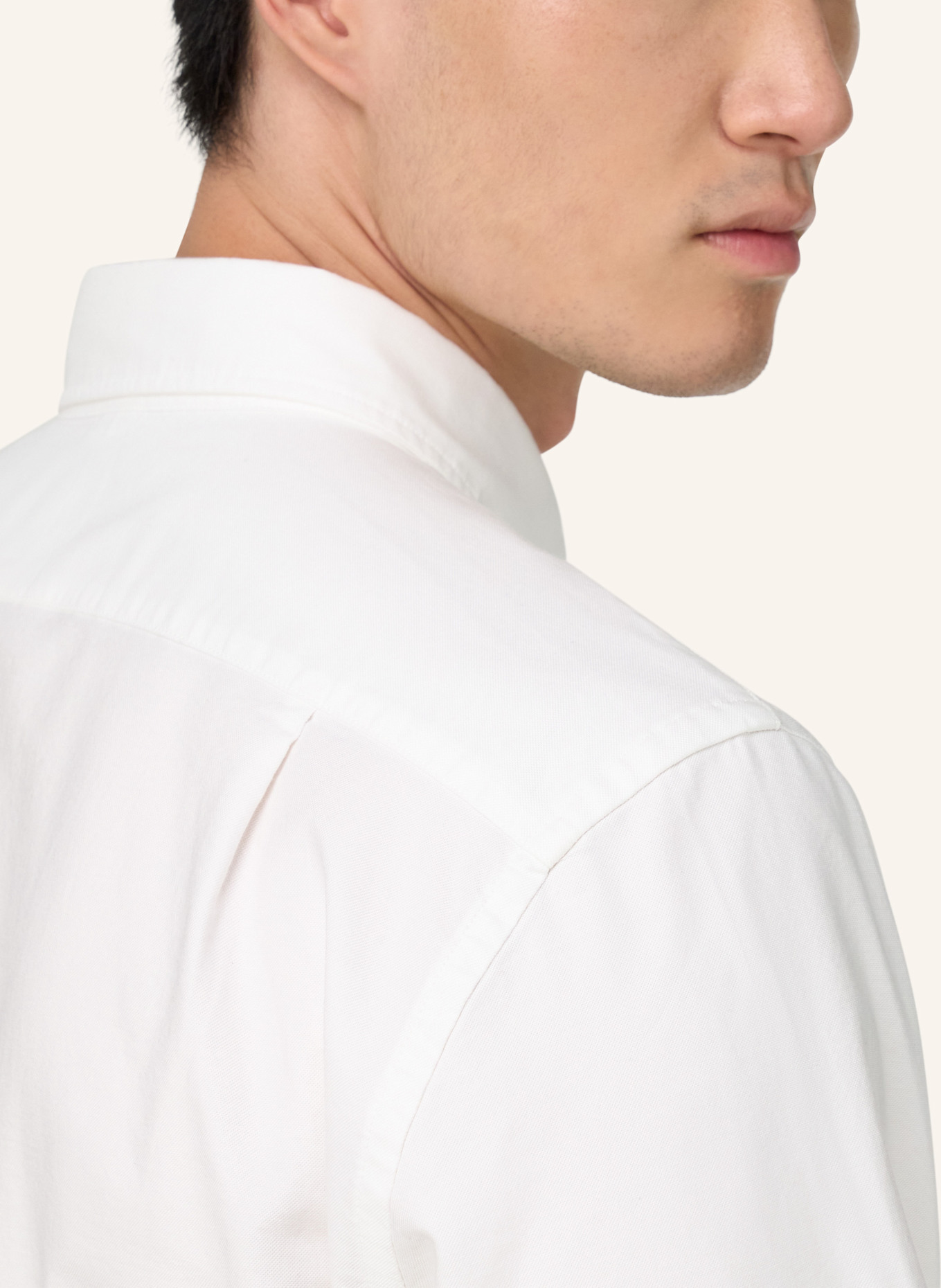 BOGGI MILANO Overshirt: WEISS