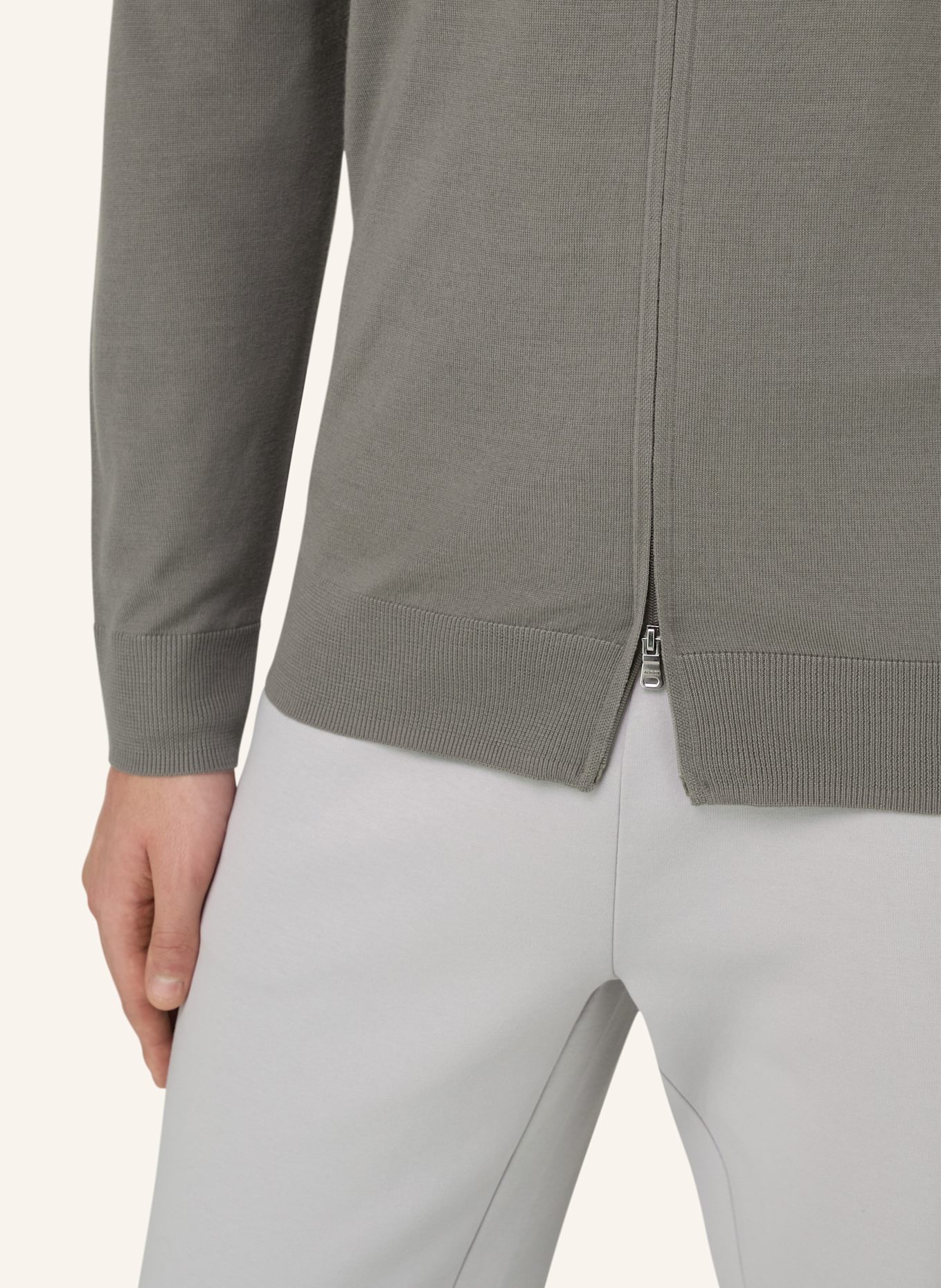 BOGGI MILANO Pullover: BRAUN