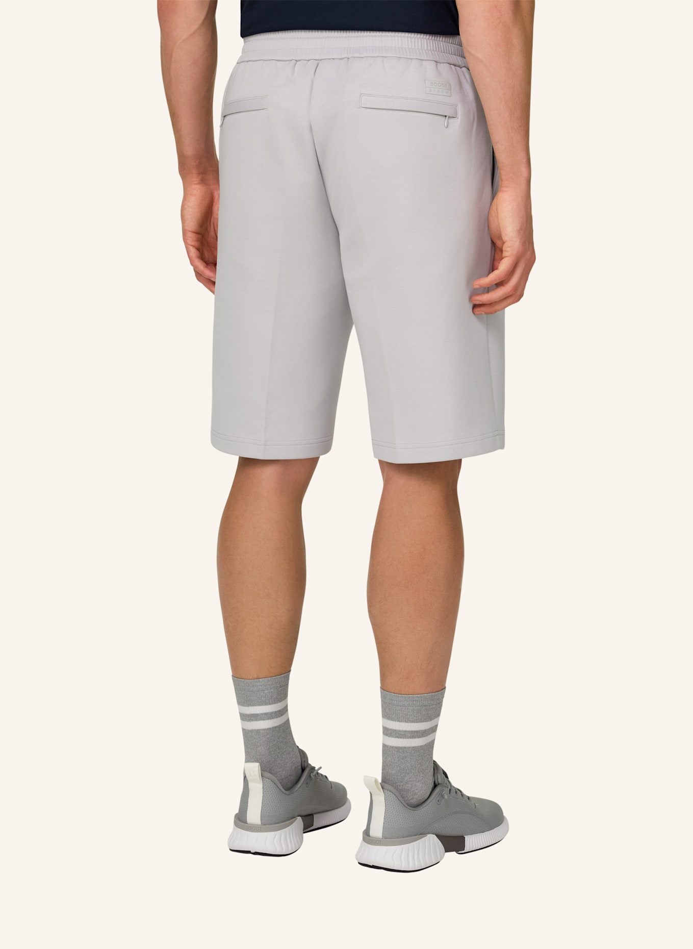 BOGGI MILANO Sweatpants: WEISS