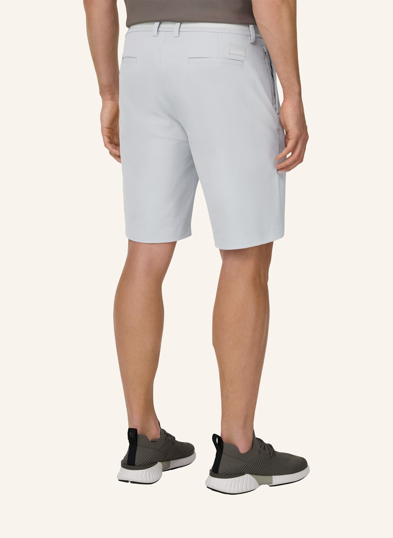 BOGGI MILANO Leinenshorts: WEISS