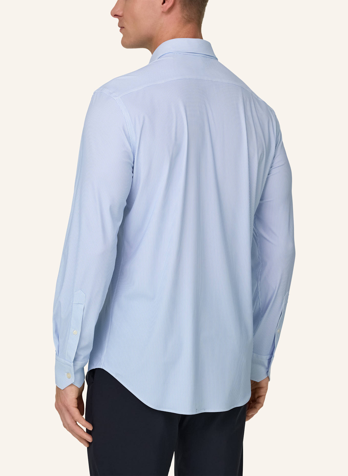 BOGGI MILANO Overshirt: HELLBLAU