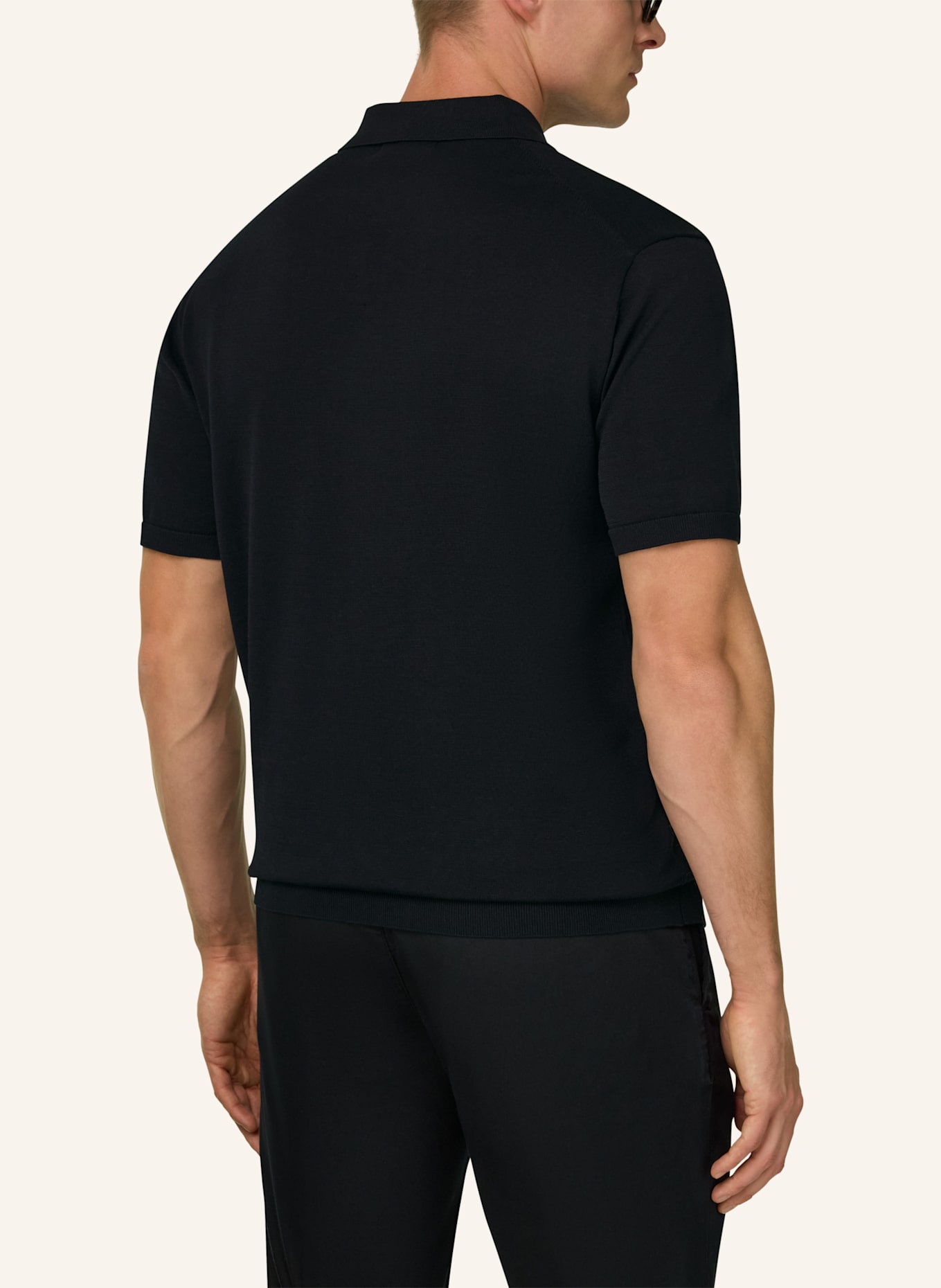 BOGGI MILANO Pullover: SCHWARZ