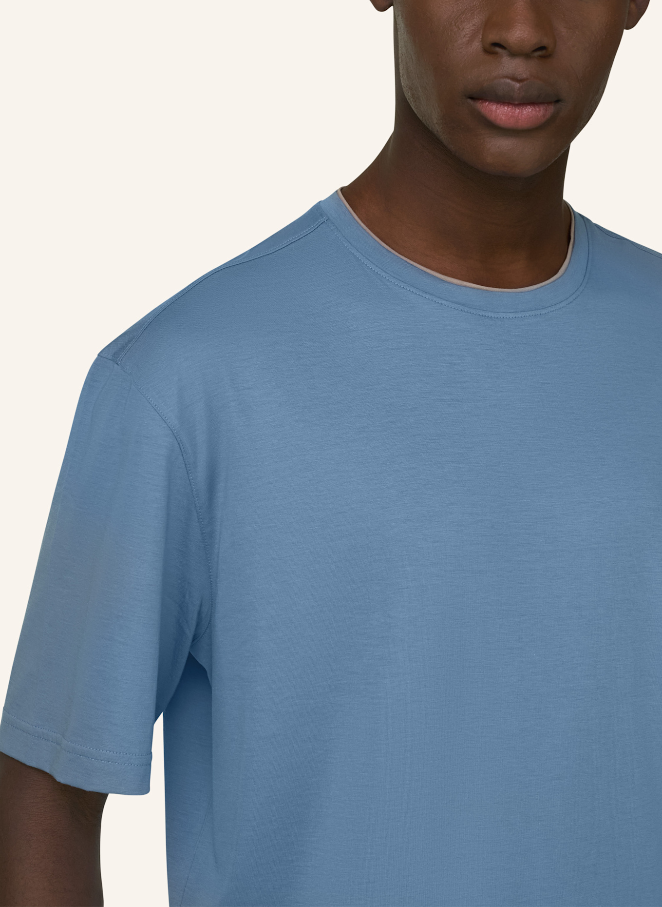 BOGGI MILANO T-Shirt: HELLBLAU