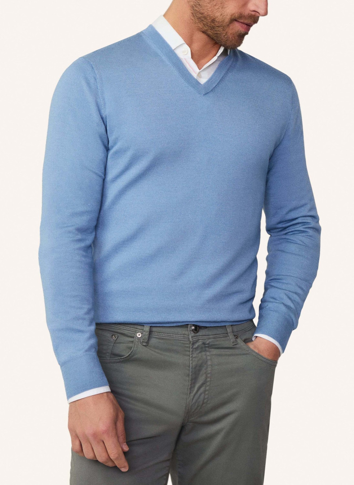 HACKETT LONDON Pullover GMD MERINO SILK V, Farbe: BLAU (Bild 3)