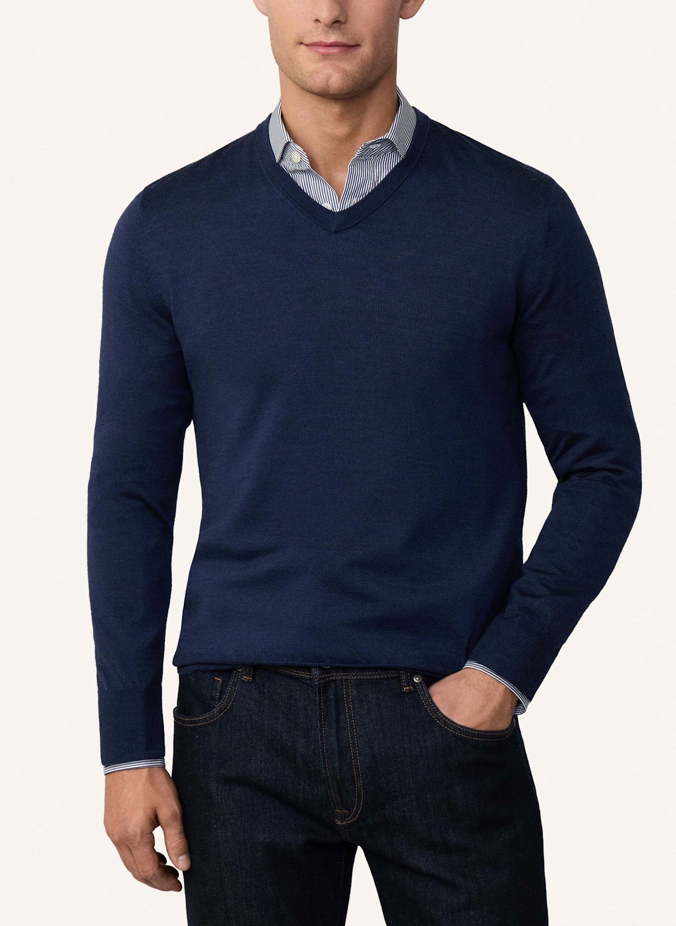 HACKETT LONDON Pullover GMD MERINO SILK V NCK, Farbe: DUNKELBLAU (Bild 5)