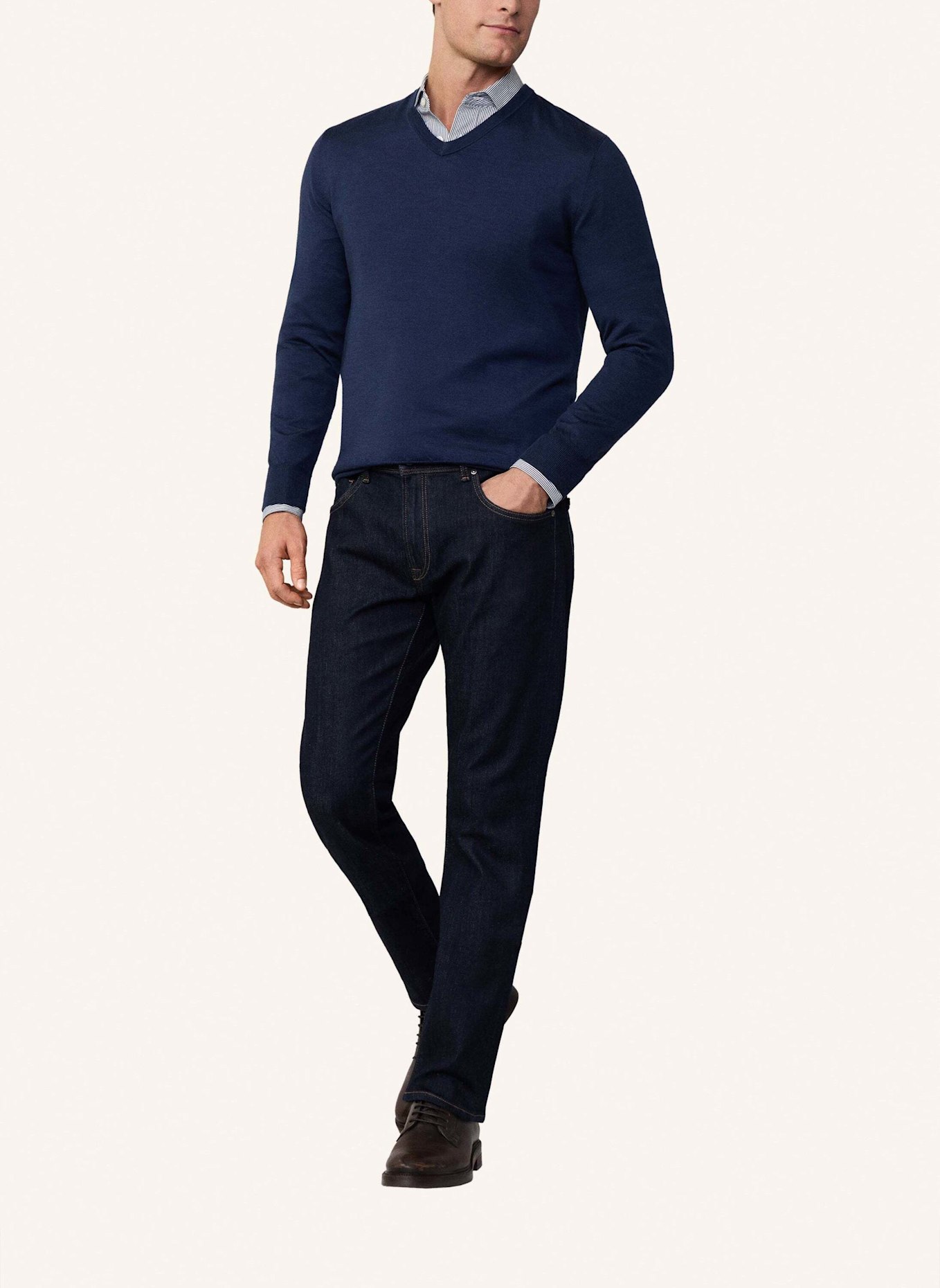 HACKETT LONDON Pullover GMD MERINO SILK V NCK, Farbe: DUNKELBLAU (Bild 3)